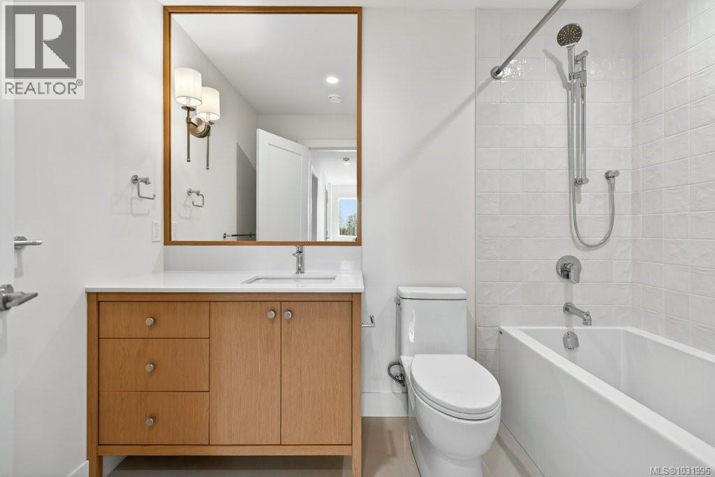 D 875 Grumman Pl Property Photo 25
