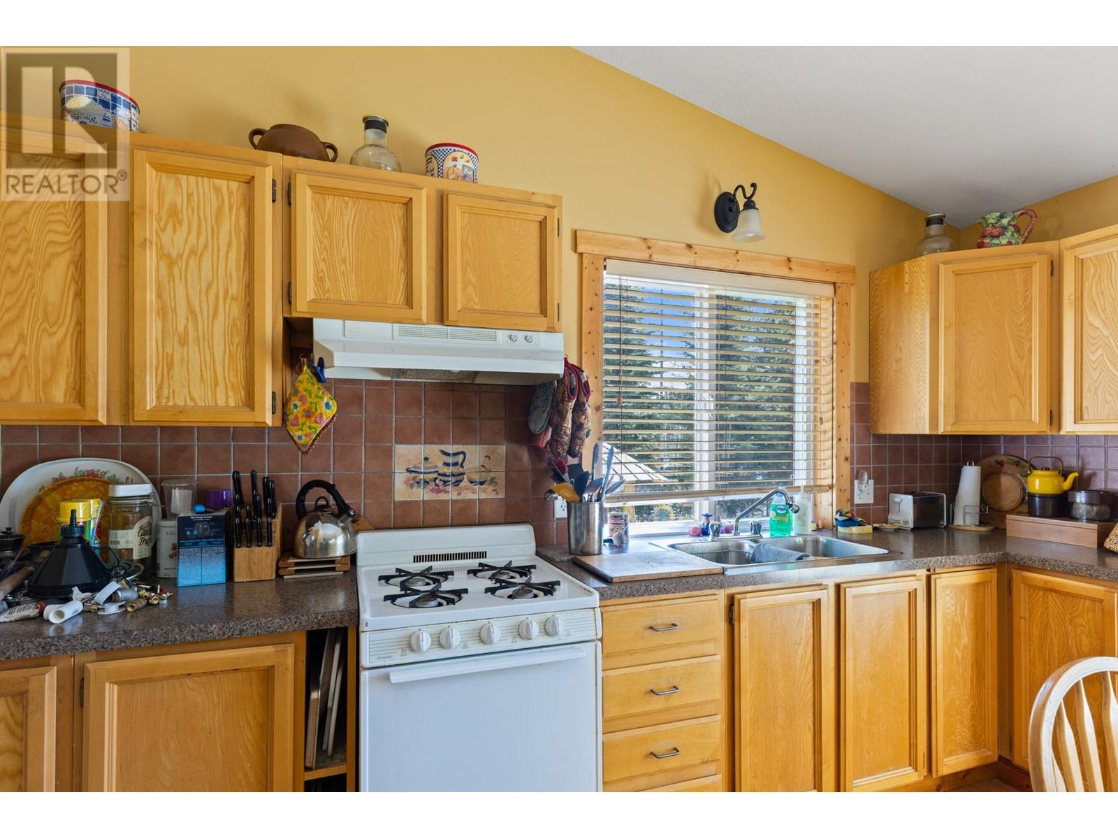 Block A Crooked Lake Property Photo 19