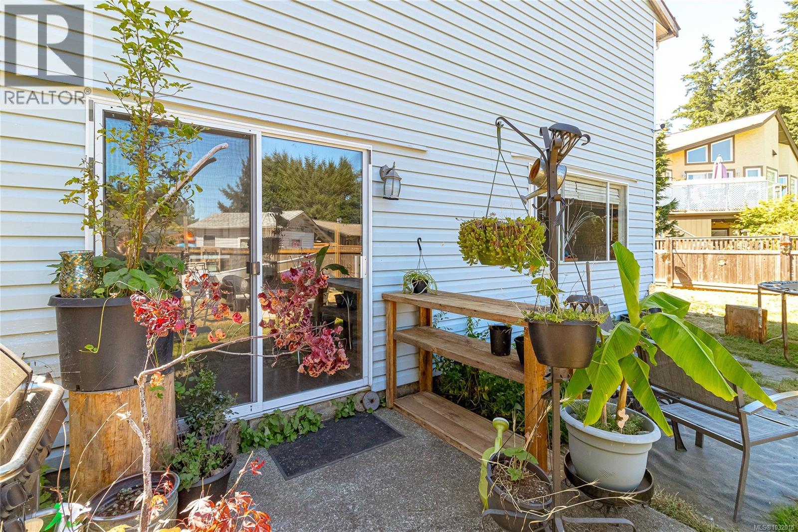 9975 Victoria Rd Property Photo 63