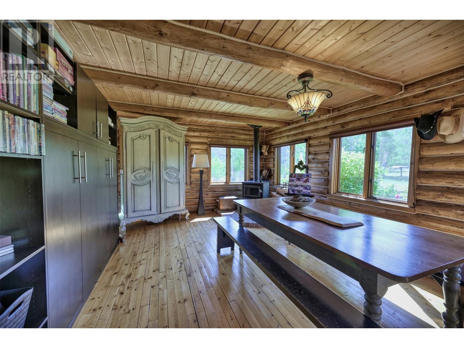 1000 Halfway Lake Road Property Photo 24