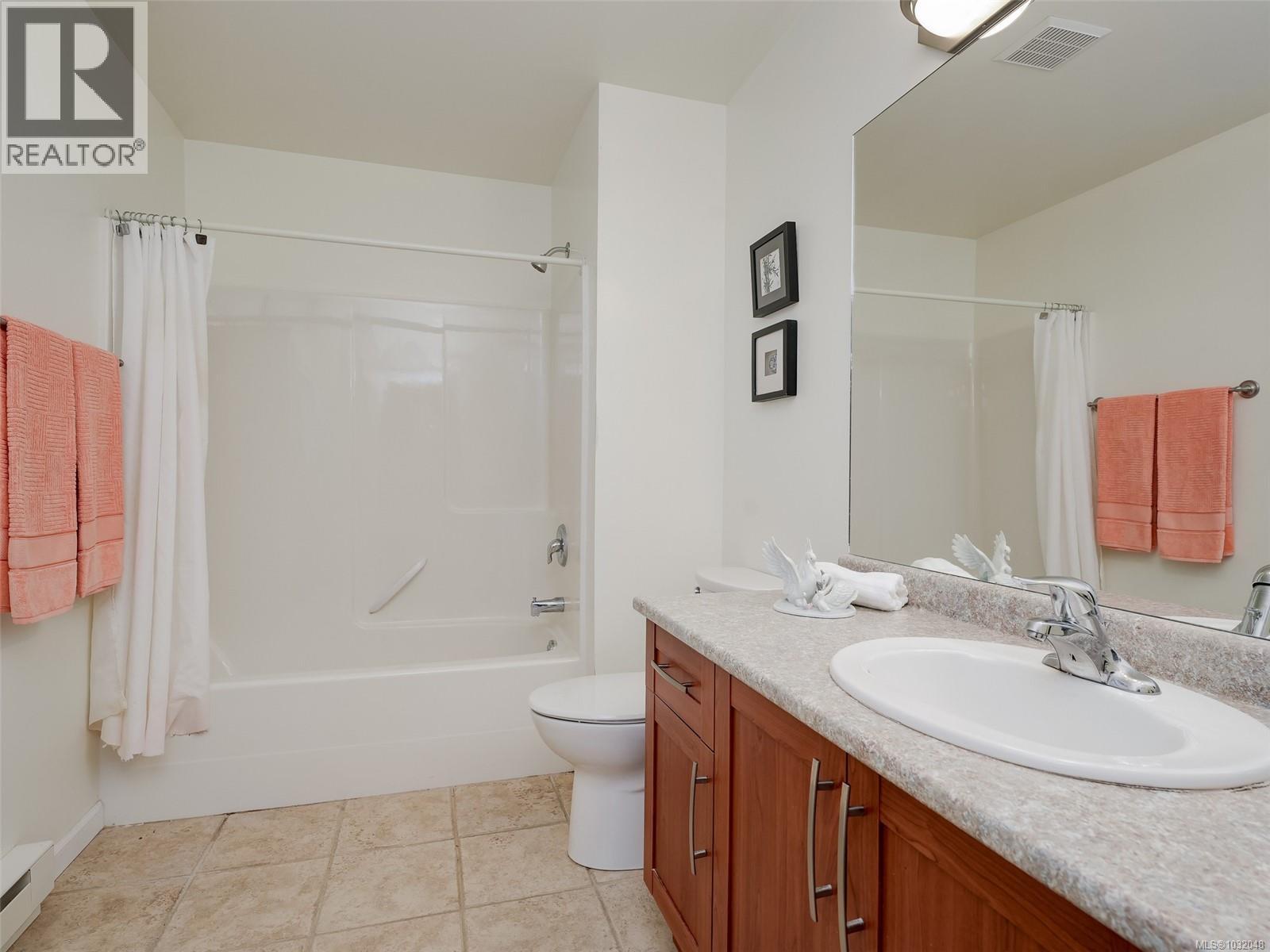 9907 Galaran Rd Property Photo 14