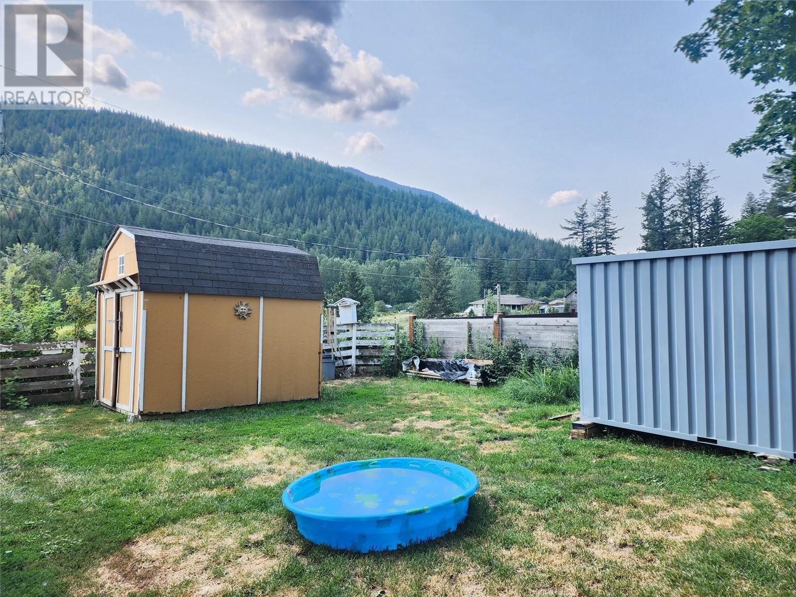 5683 97 Highway N Property Photo 32