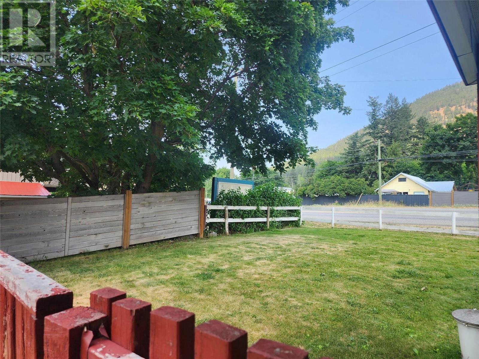 5683 97 Highway N Property Photo 33