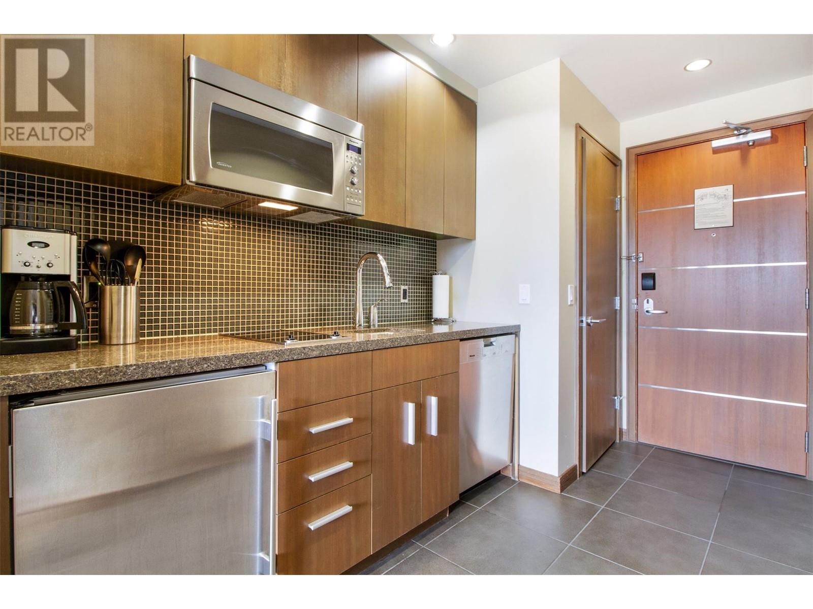2950 Camozzi Road Unit# 1504 Property Photo 7
