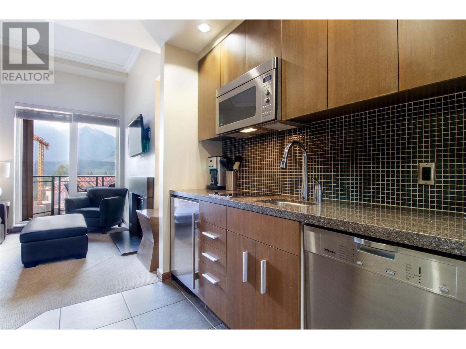2950 Camozzi Road Unit# 1504 Property Photo 8