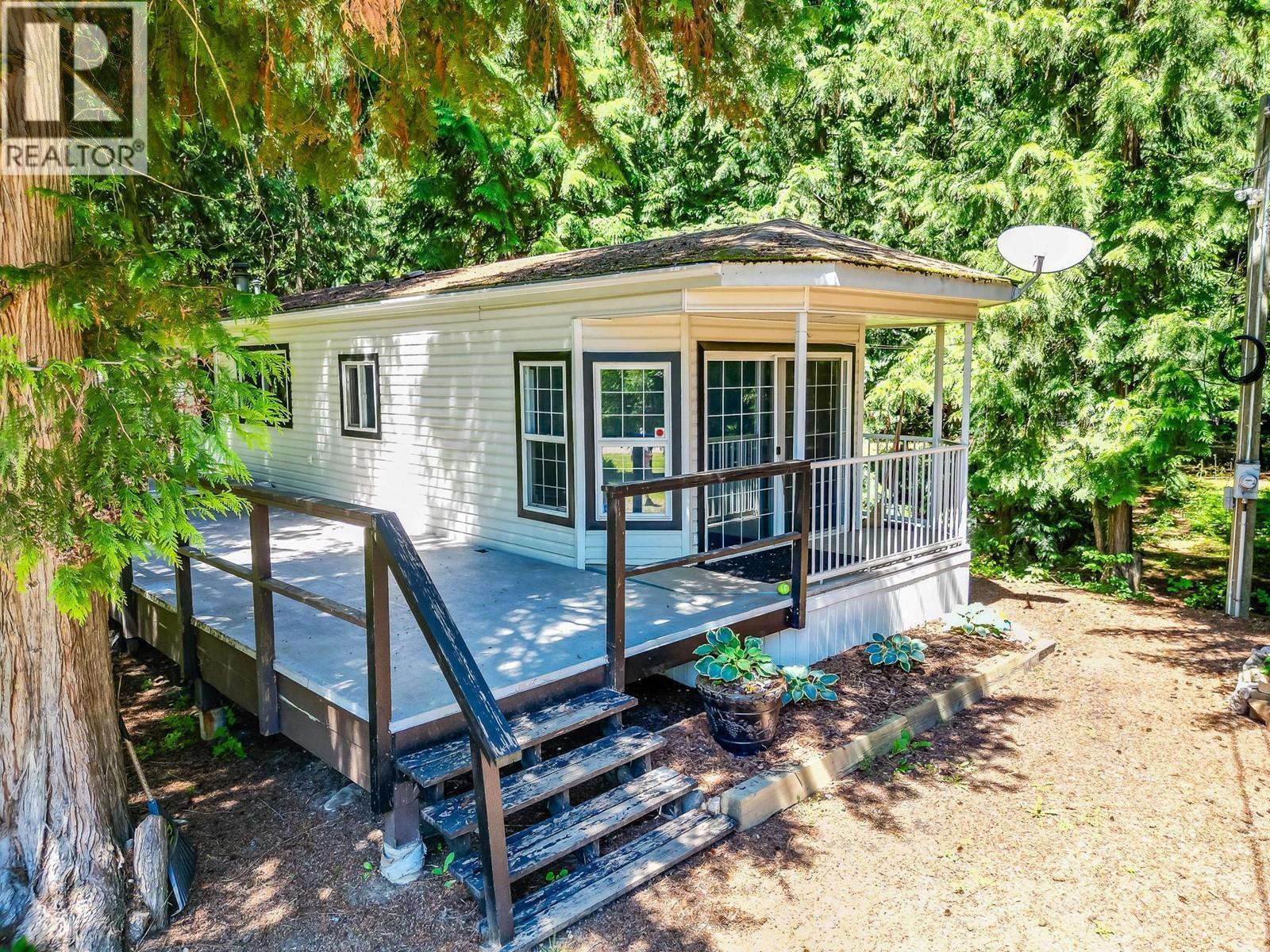 4101 & 4107 Santa Road Property Photo