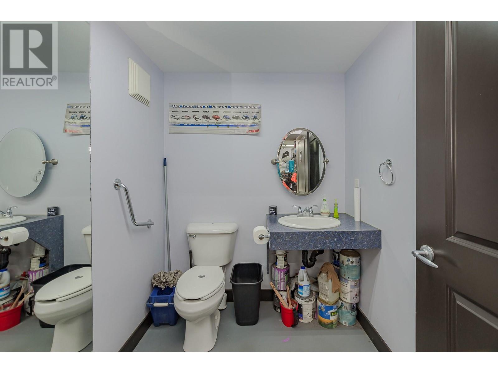 725 Trans Canada Frontage Road Property Photo 12