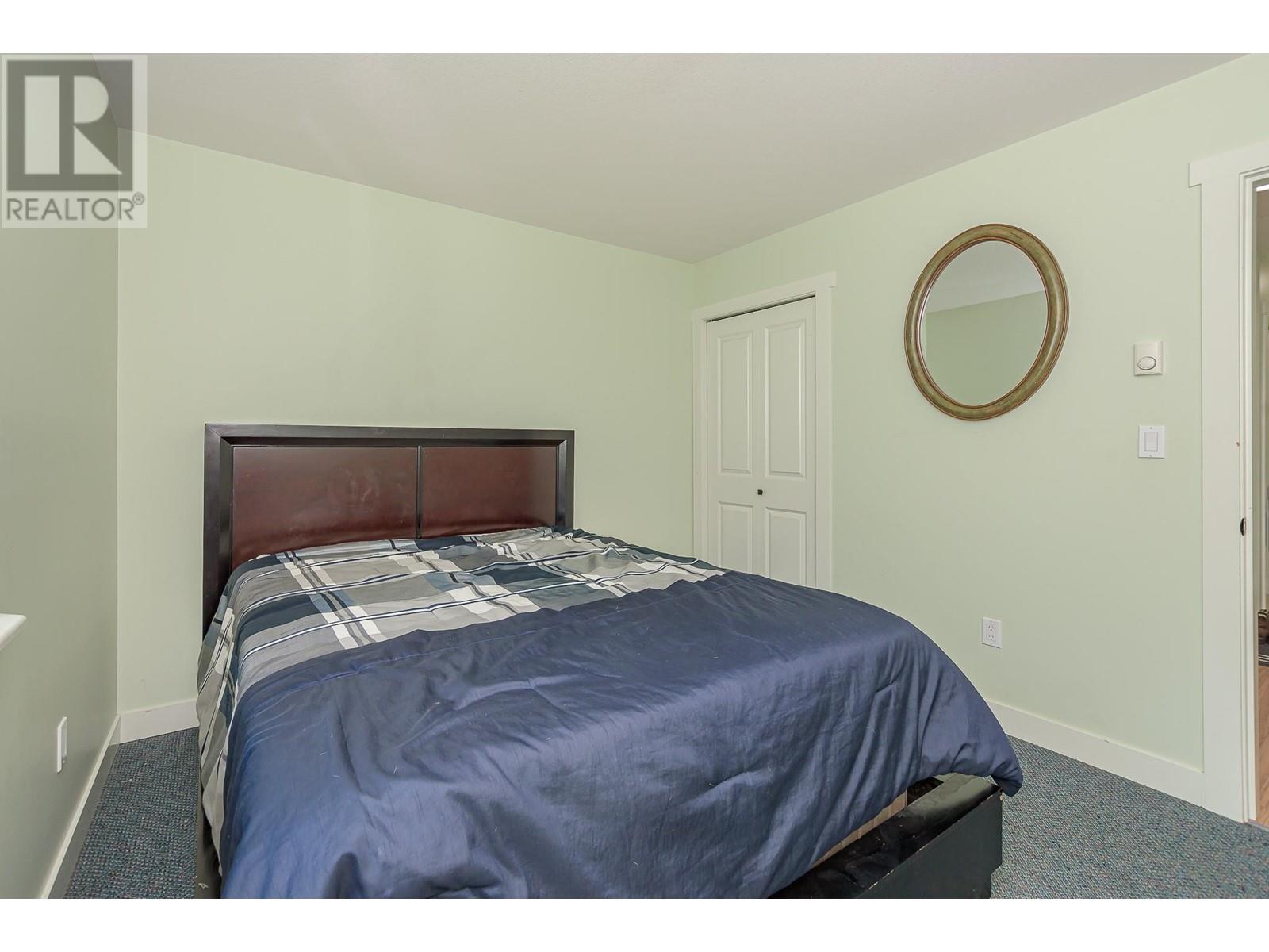 725 Trans Canada Frontage Road Property Photo 62