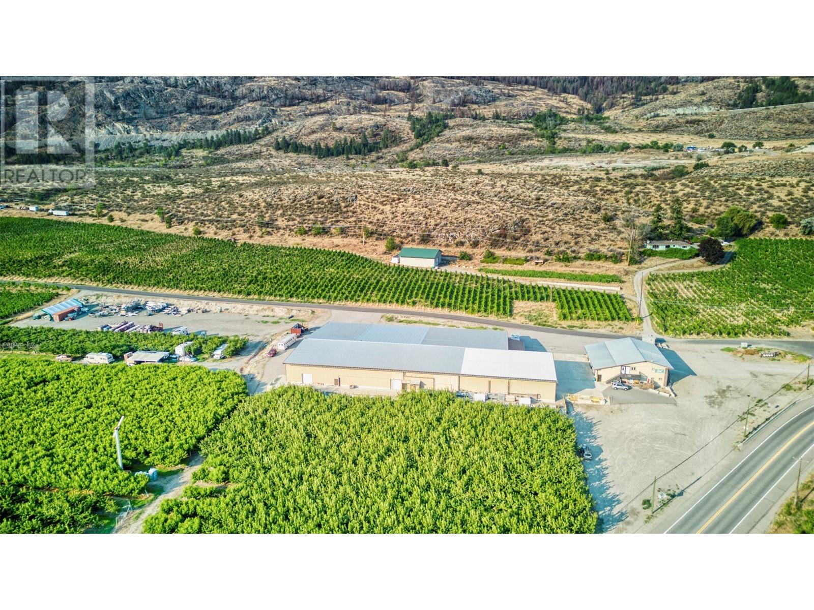 17202 97 Highway Property Photo