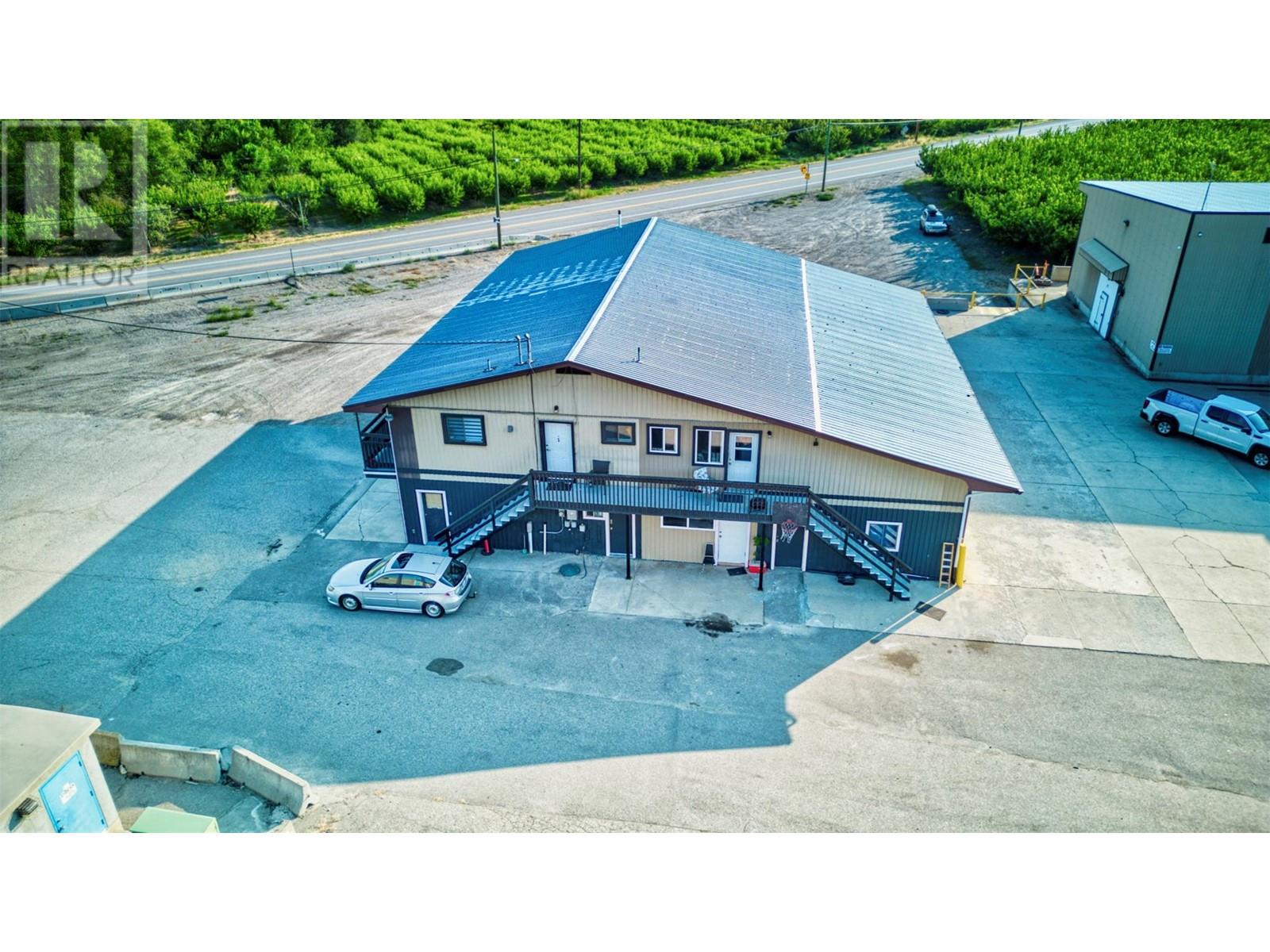 17202 97 Highway Property Photo 4