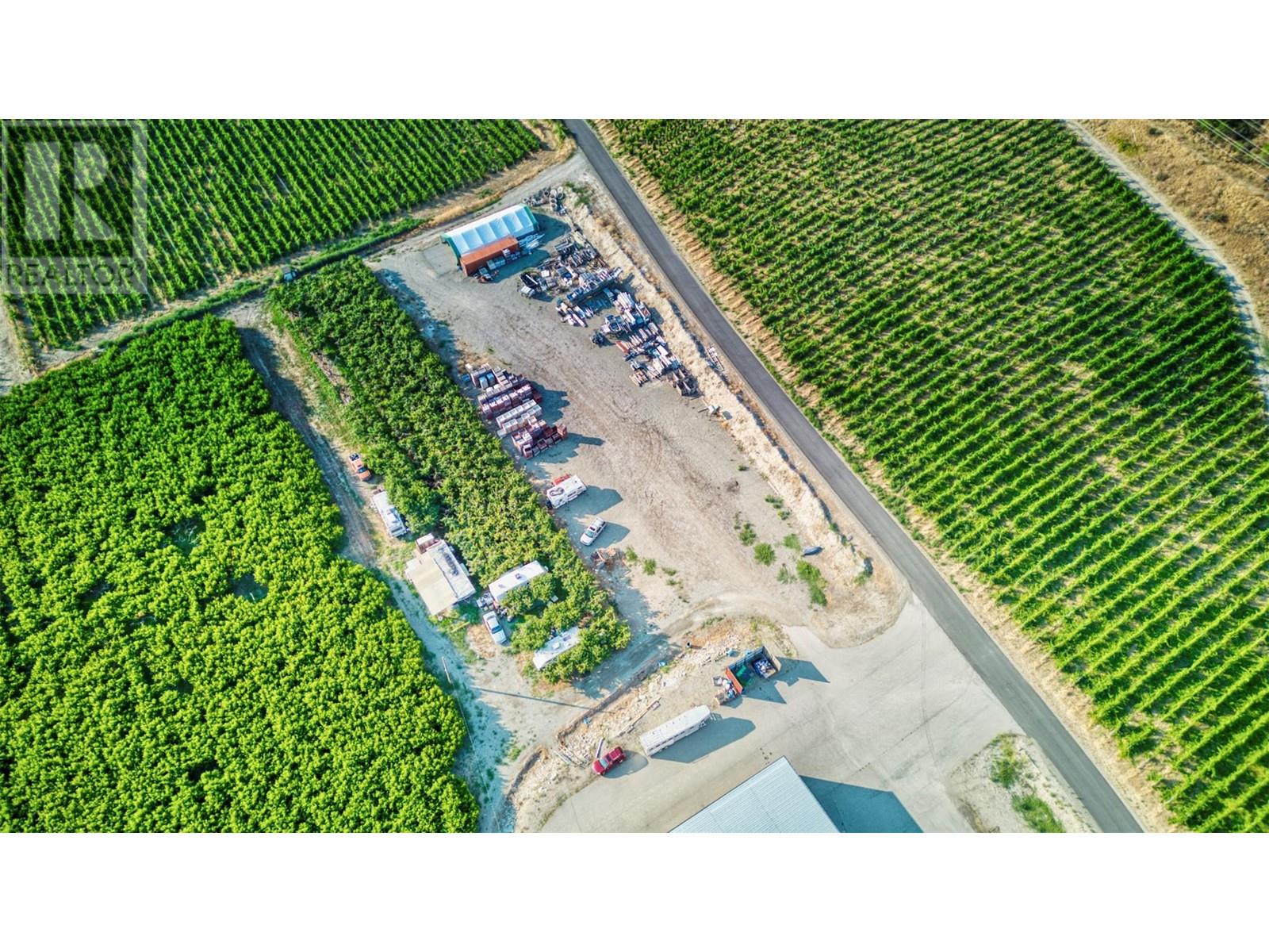 17202 97 Highway Property Photo 9