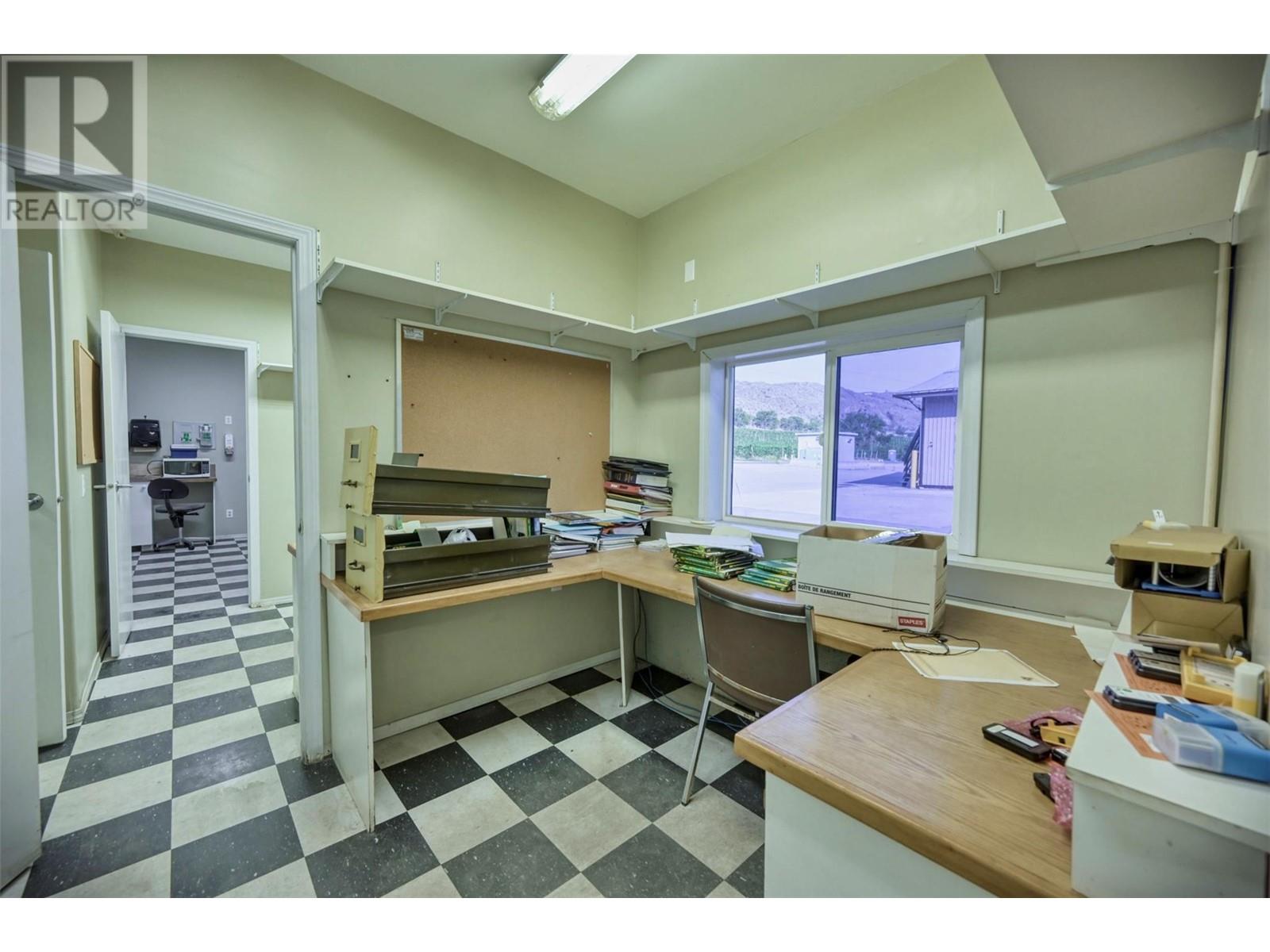 17202 97 Highway Property Photo 12