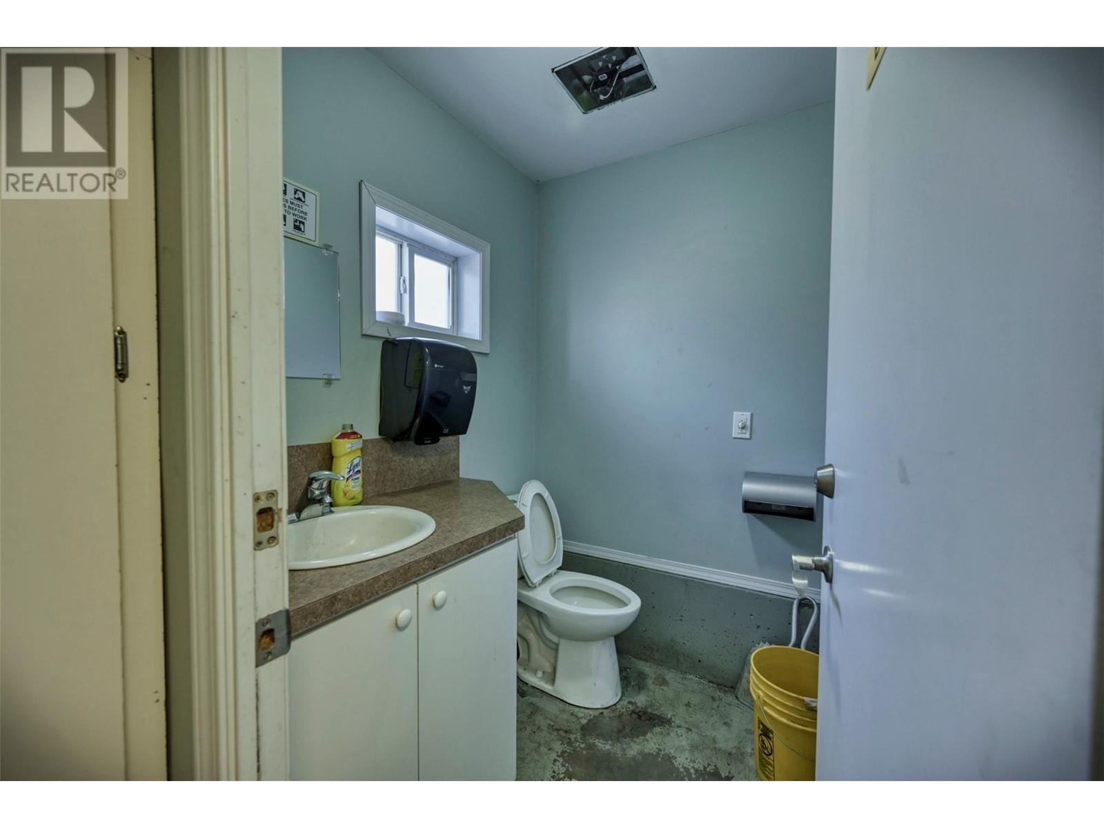 17202 97 Highway Property Photo 15