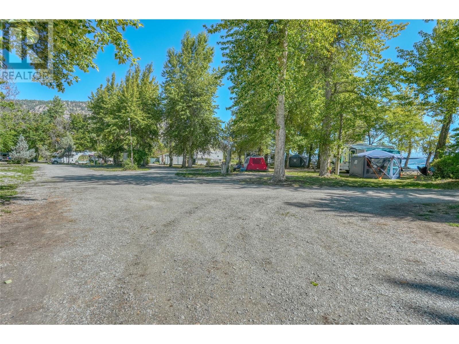 3960 Beach Avenue Property Photo 12