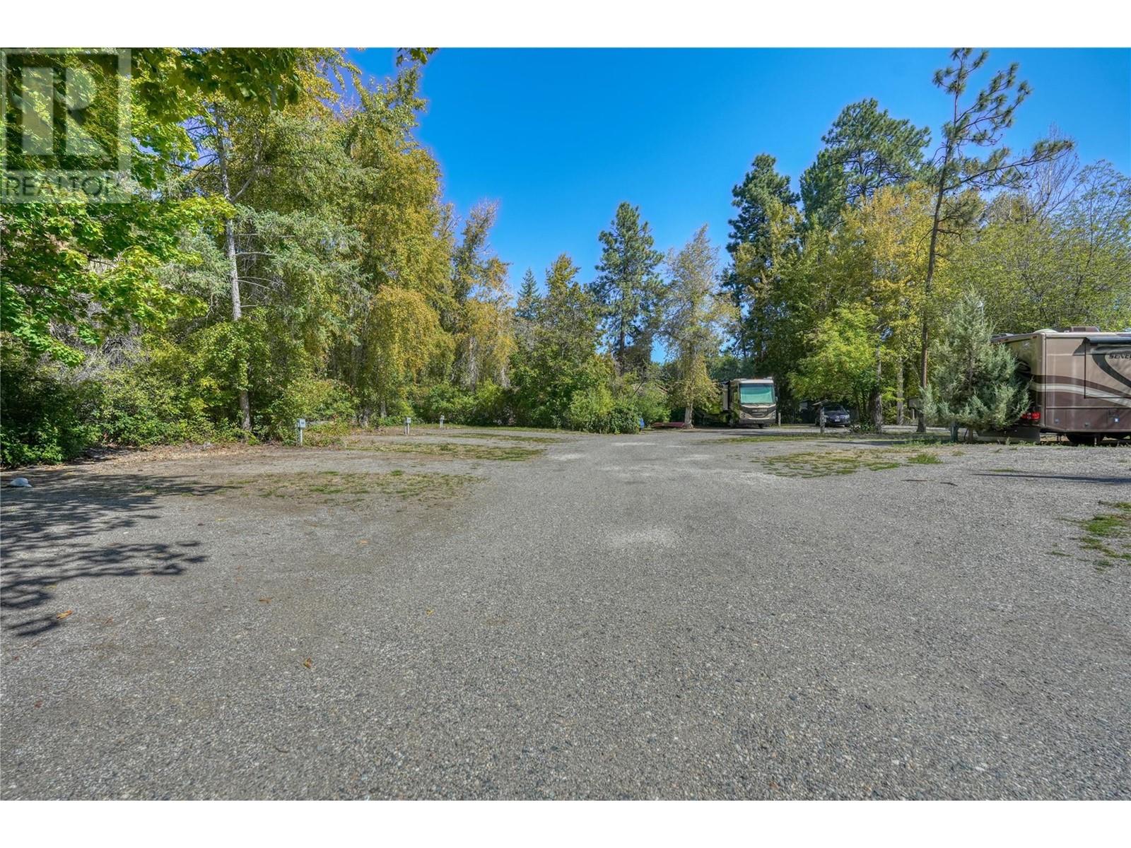 3960 Beach Avenue Property Photo 14