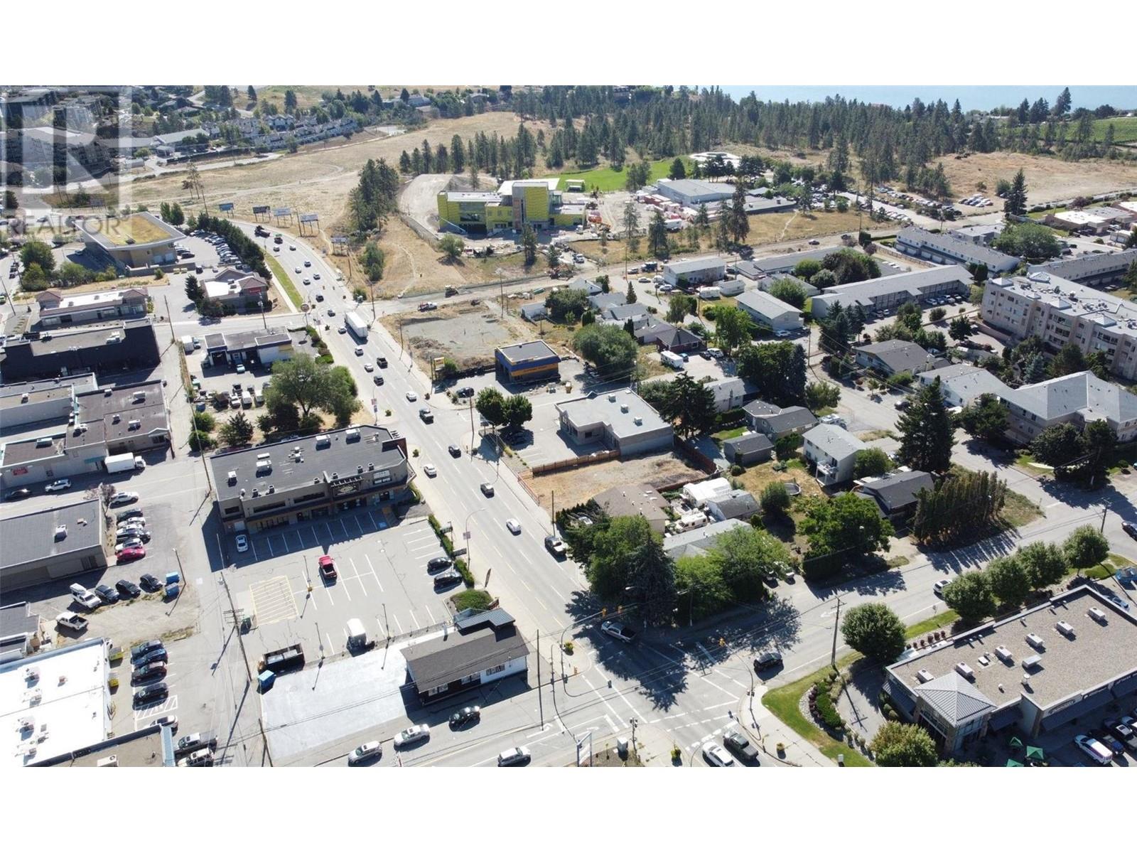2441 Dobbin Road Property Photo 3