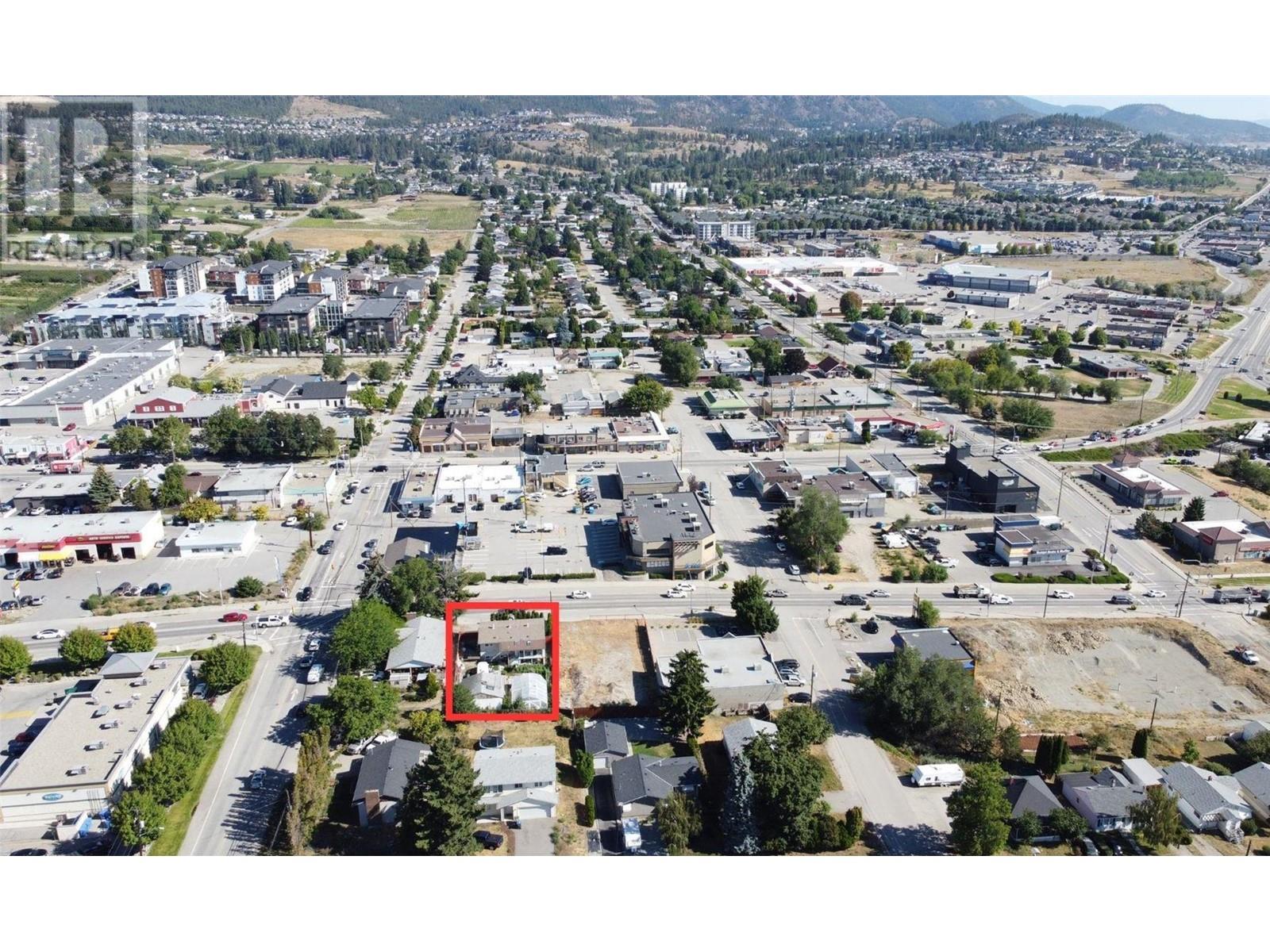 2441 Dobbin Road Property Photo 4