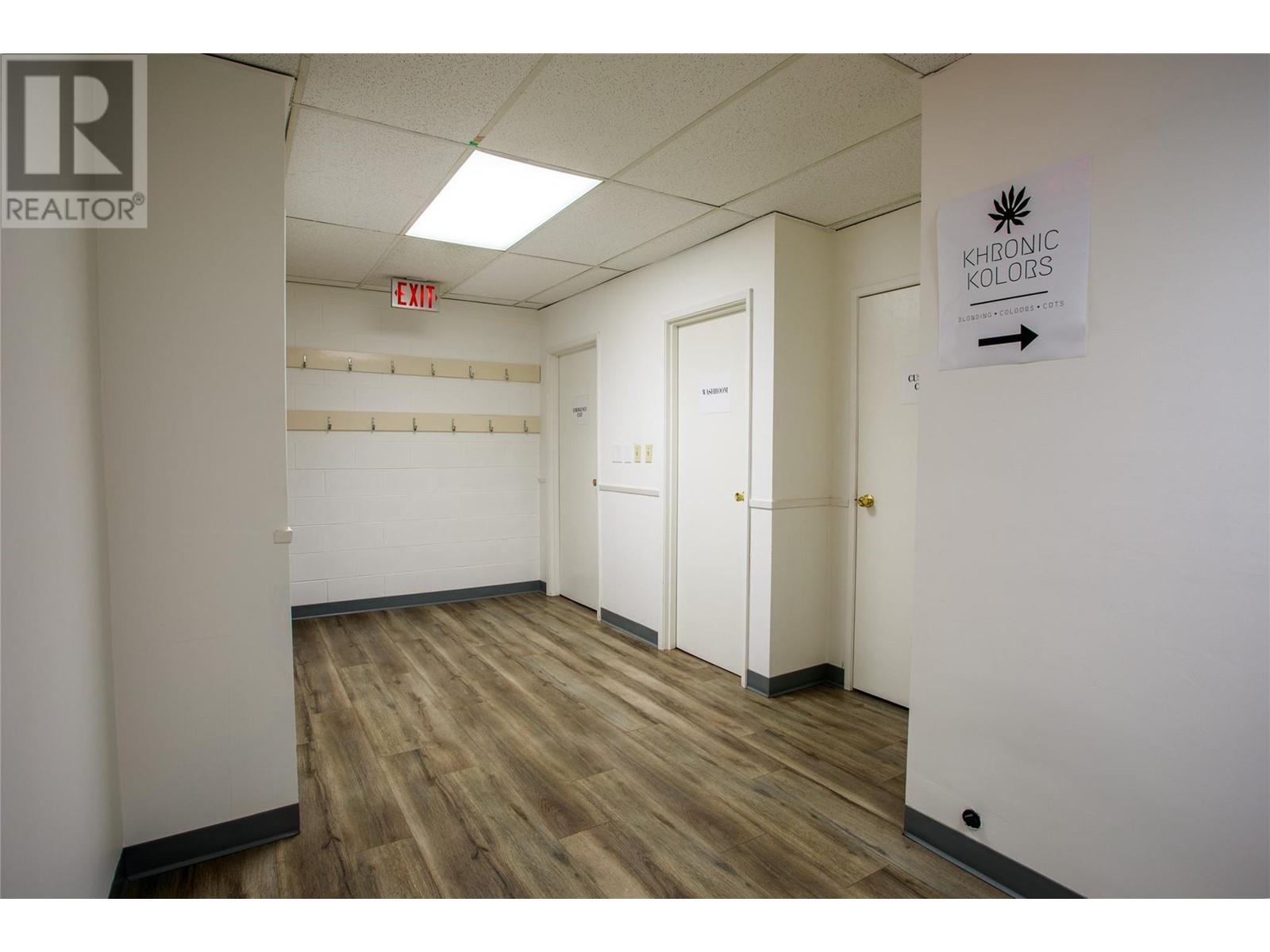 2810 48 Avenue Unit# C Property Photo 6