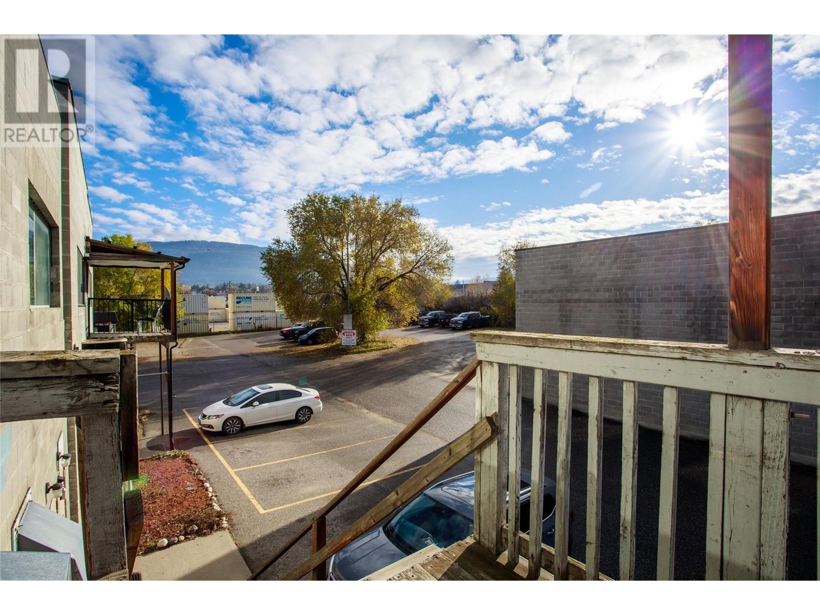 2810 48 Avenue Unit# C Property Photo 8