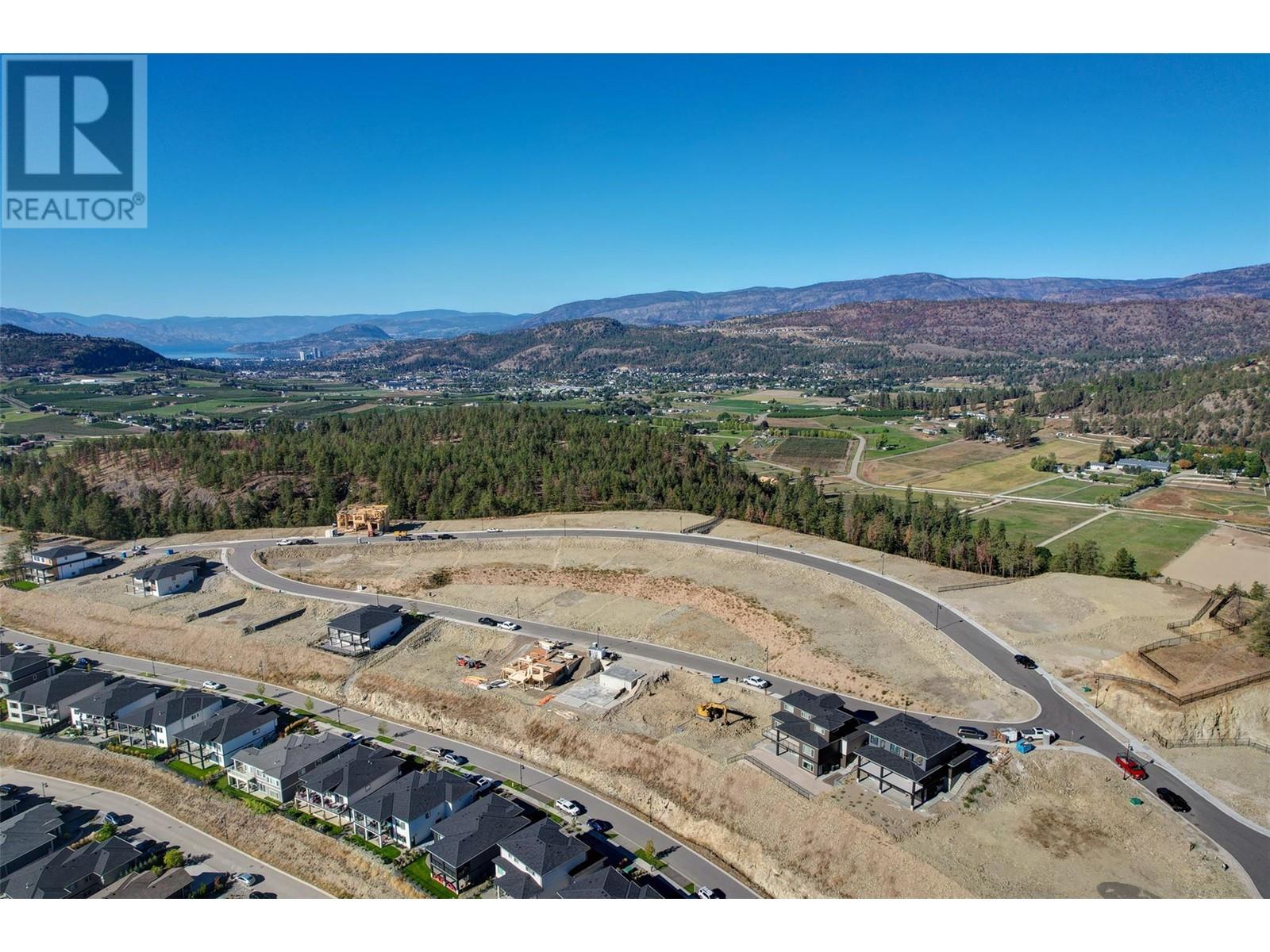 694 Kingswood Terrace Lot# 38 Property Photo 14
