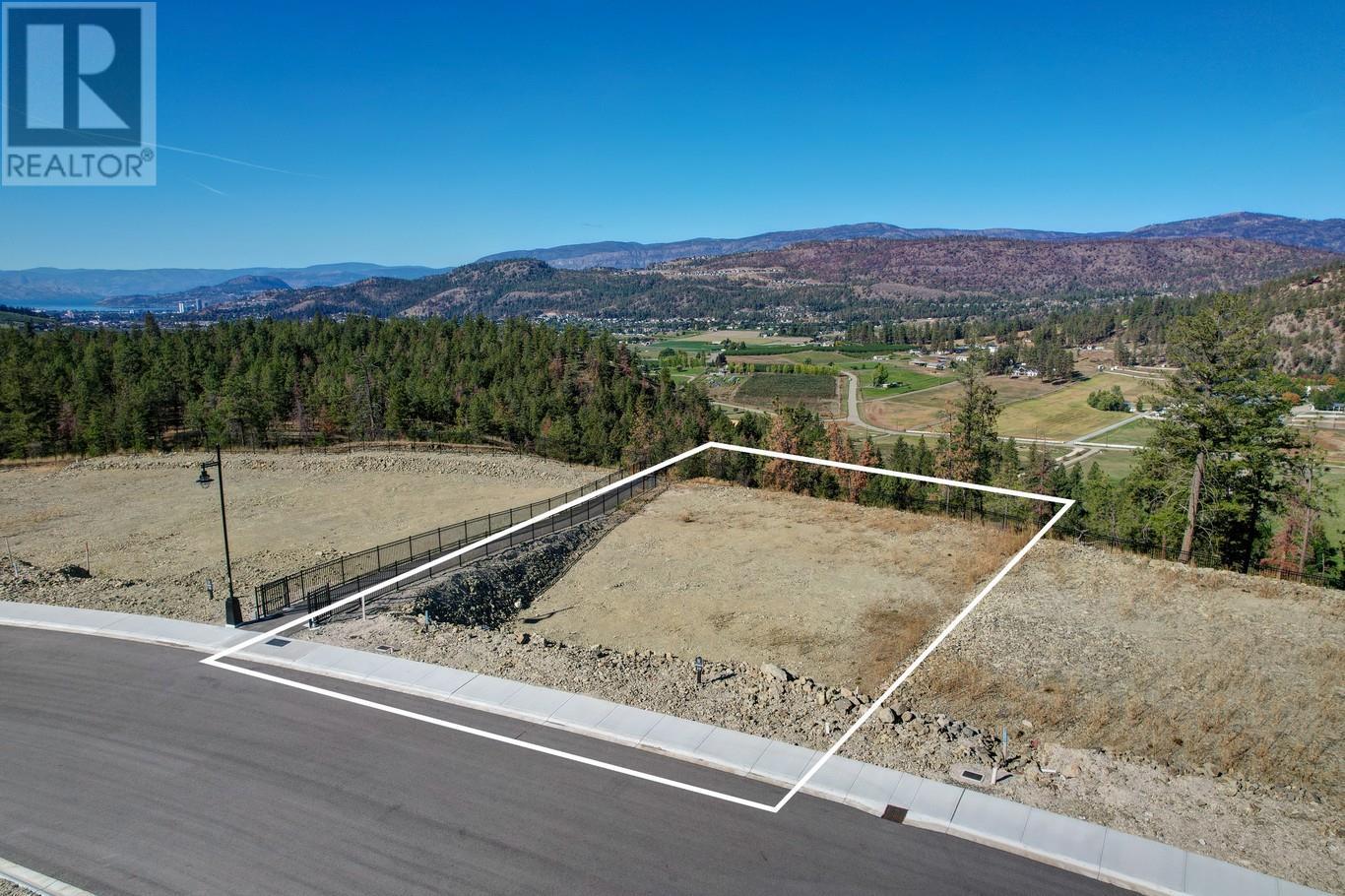 702 Kingswood Terrace Lot# 39 Property Photo 1