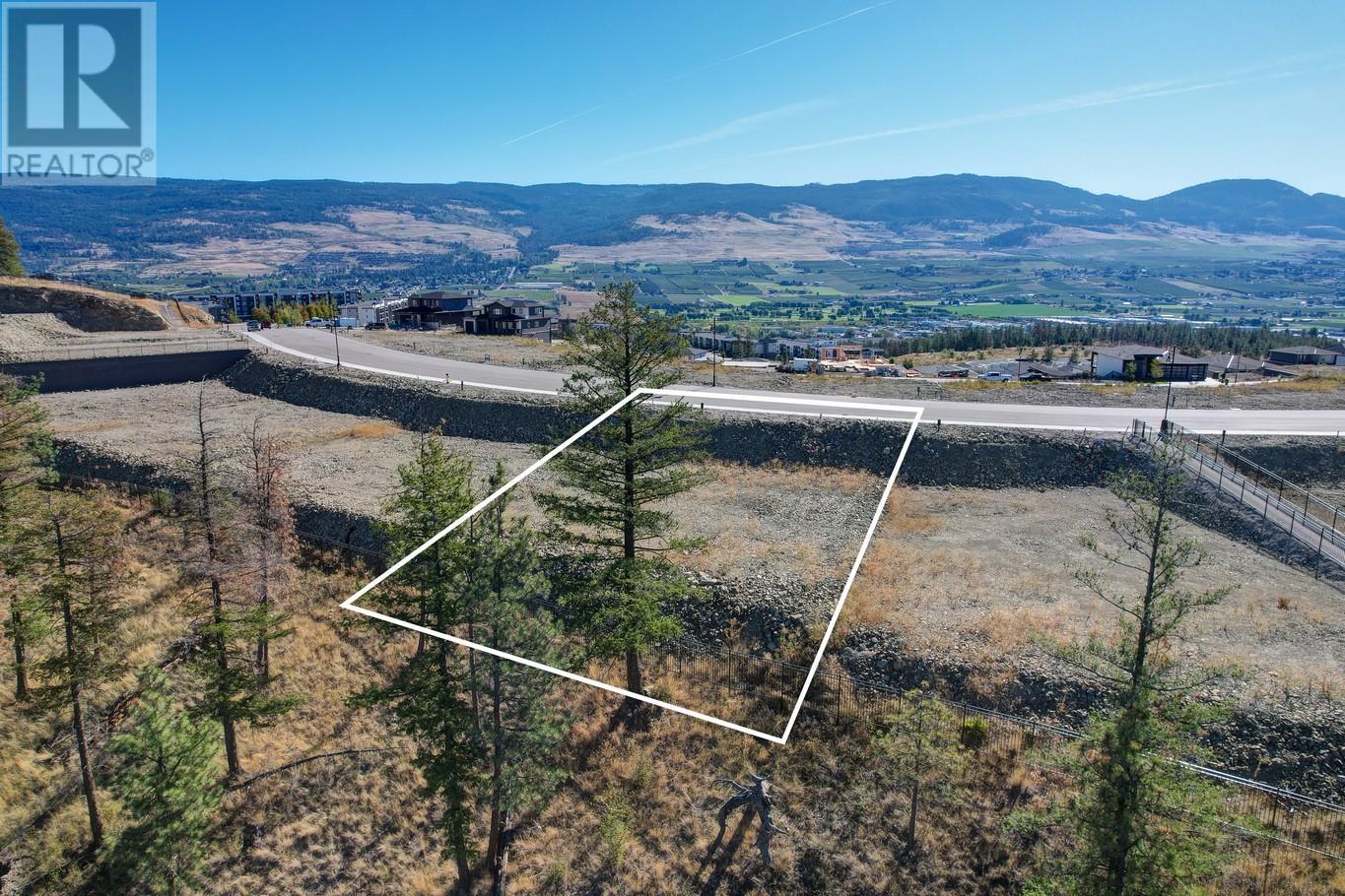 710 Kingswood Terrace Lot# 40 Property Photo 3