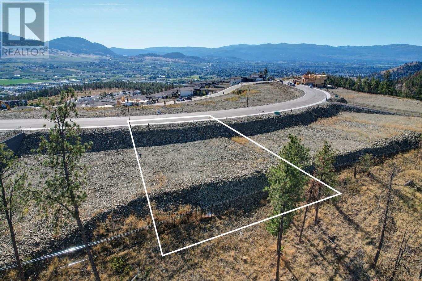 726 Kingswood Terrace Lot# 42 Property Photo 6