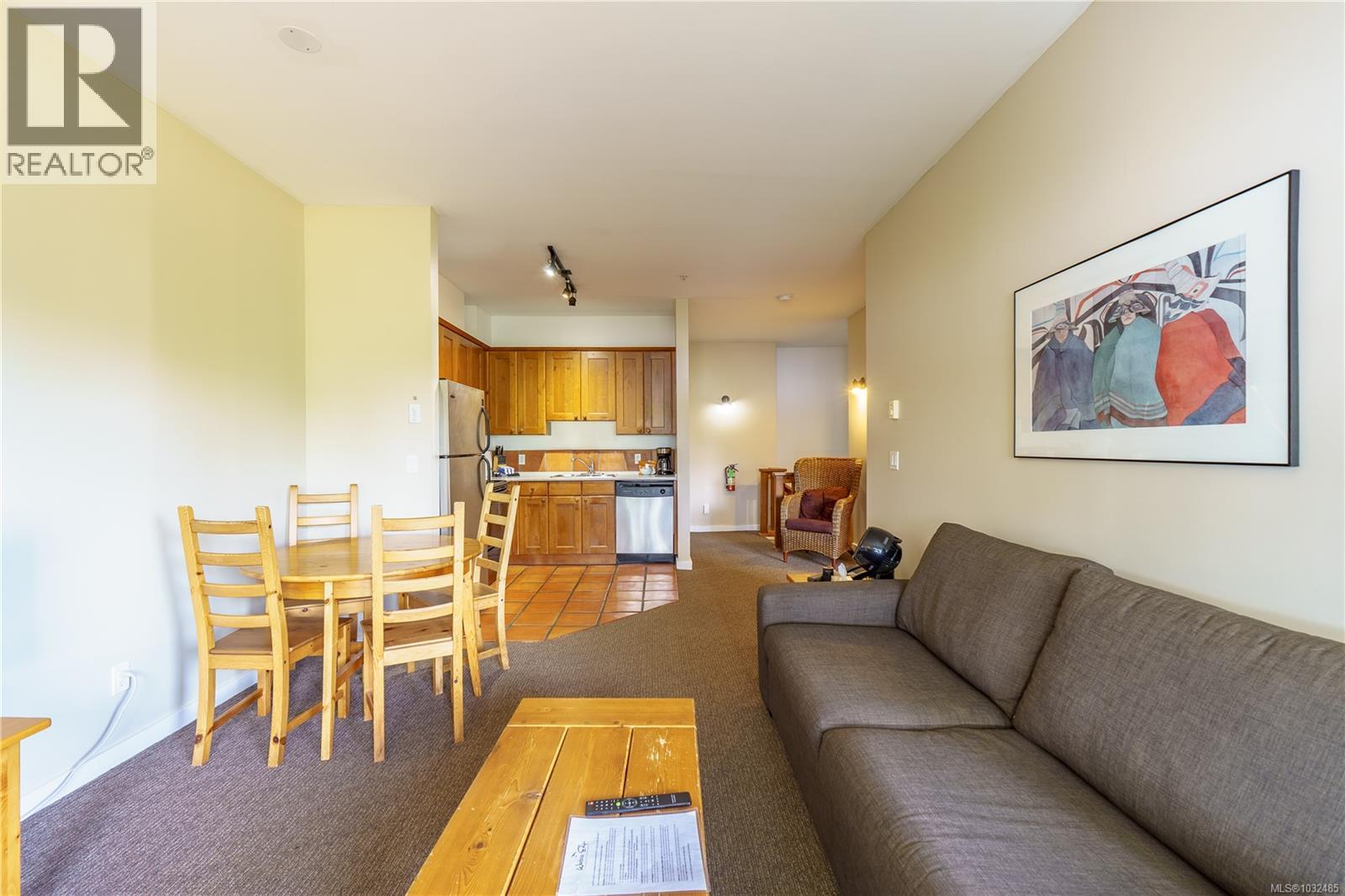 507 1971 Harbour Dr Property Photo 3