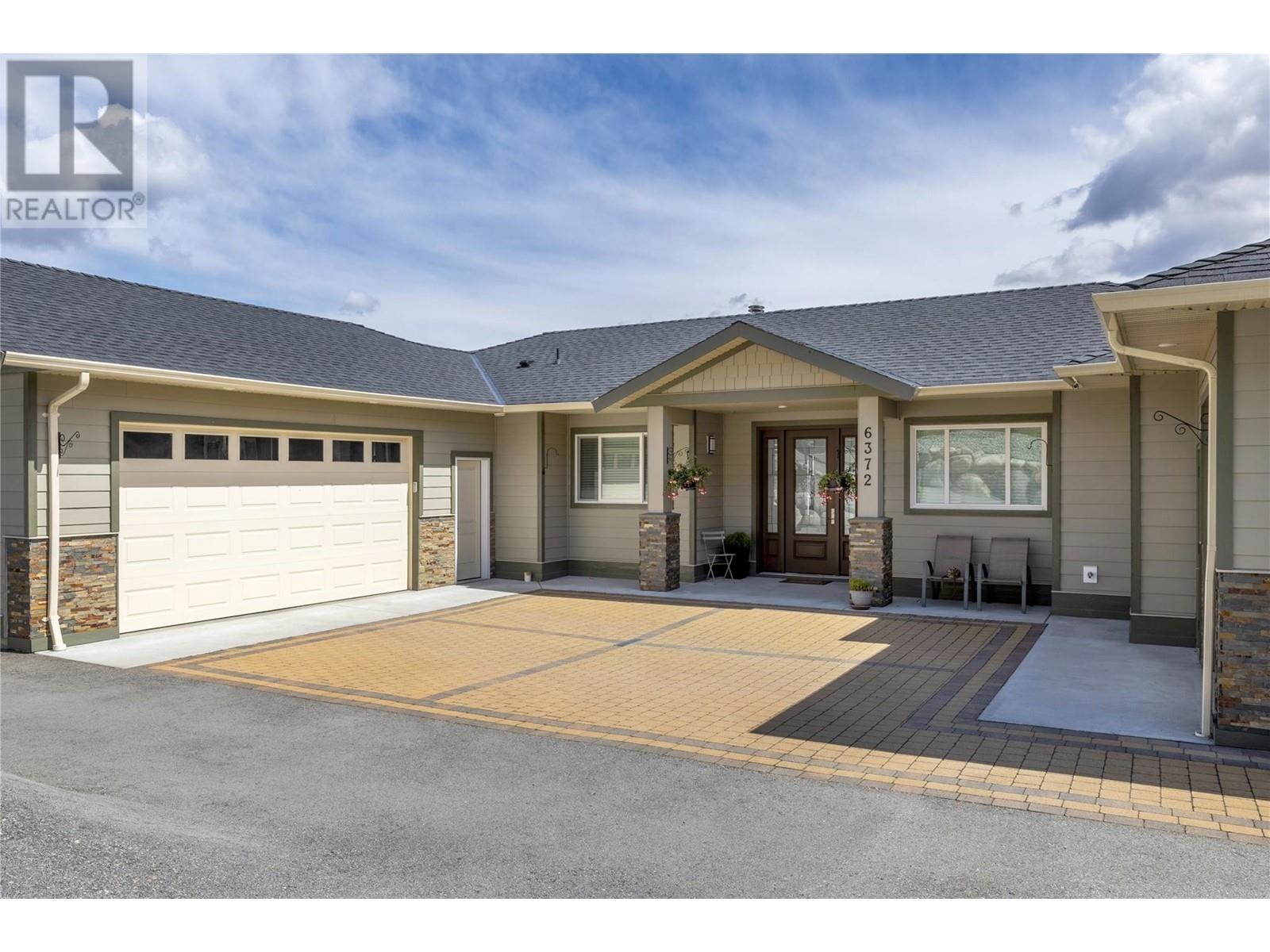 6372 Topham Place Property Photo 3