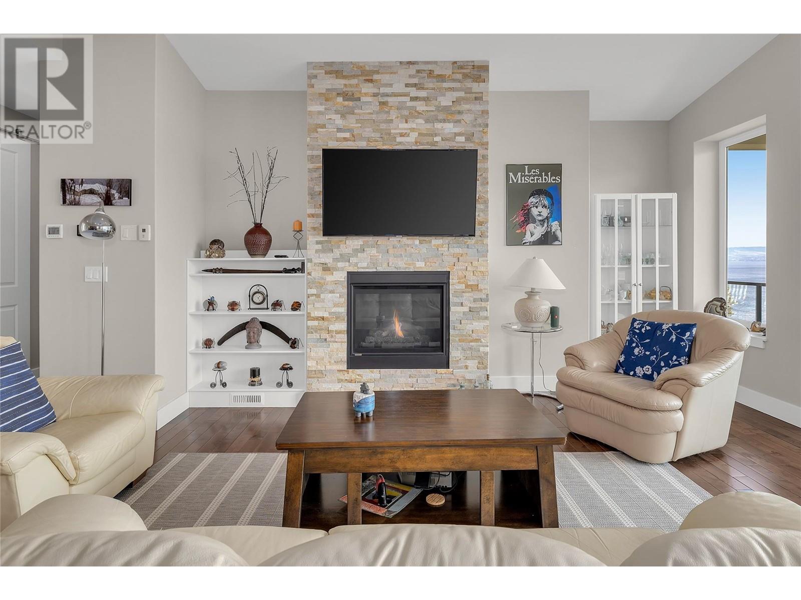 6372 Topham Place Property Photo 15