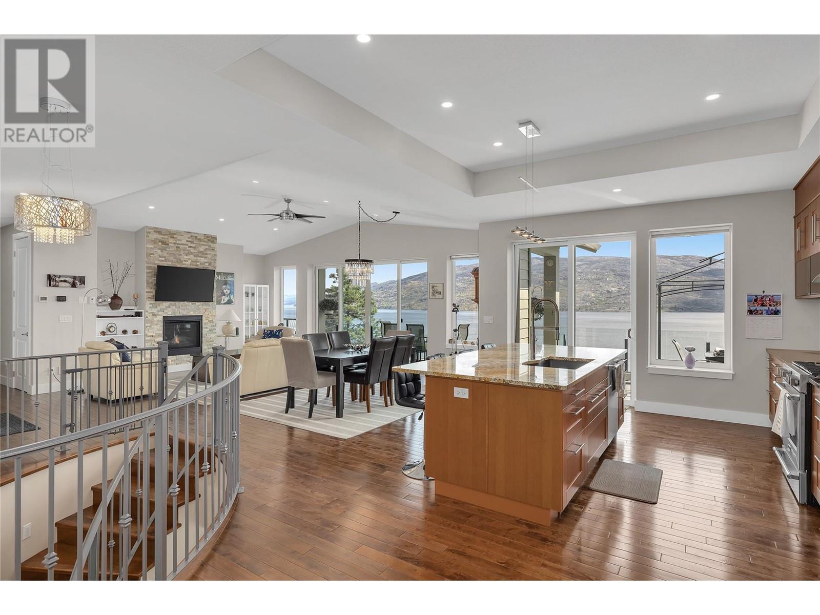 6372 Topham Place Property Photo 17