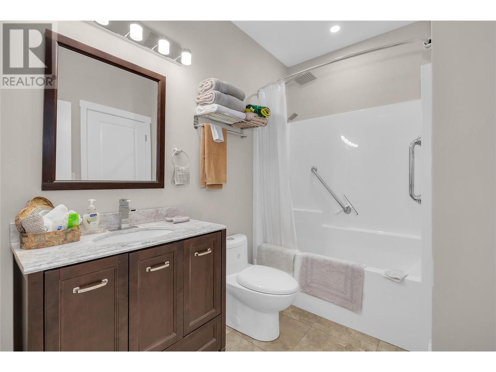 6372 Topham Place Property Photo 38