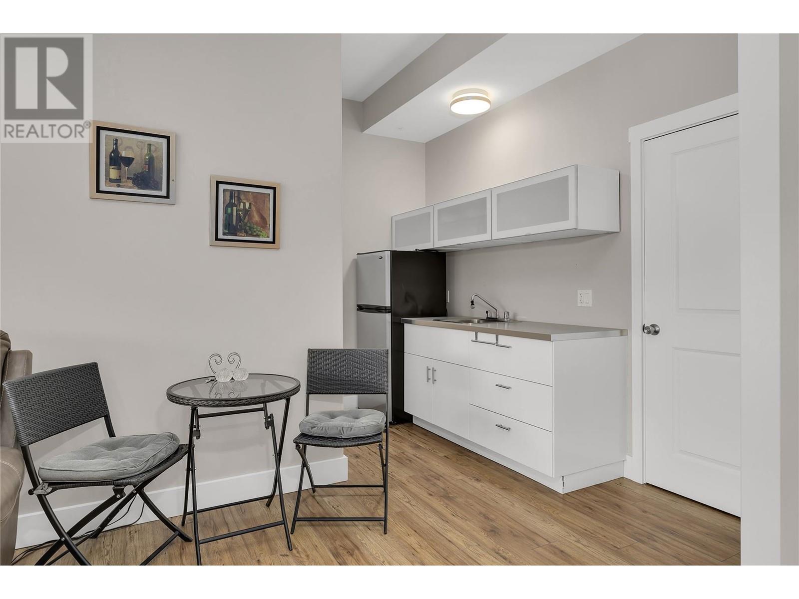 6372 Topham Place Property Photo 45