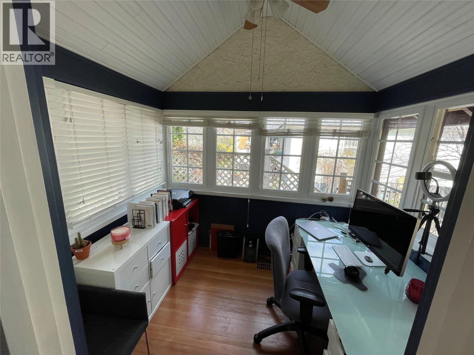 1912 Abbott Street Property Photo 13