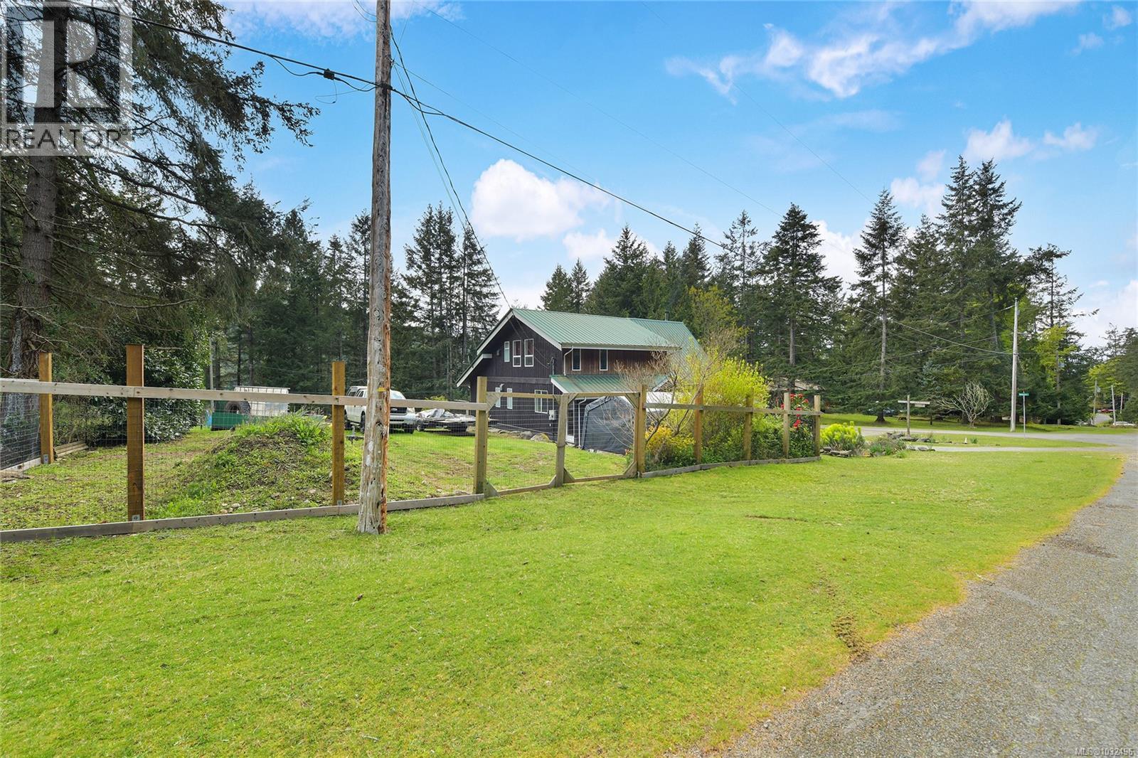412 Wood Dale Dr Property Photo 4