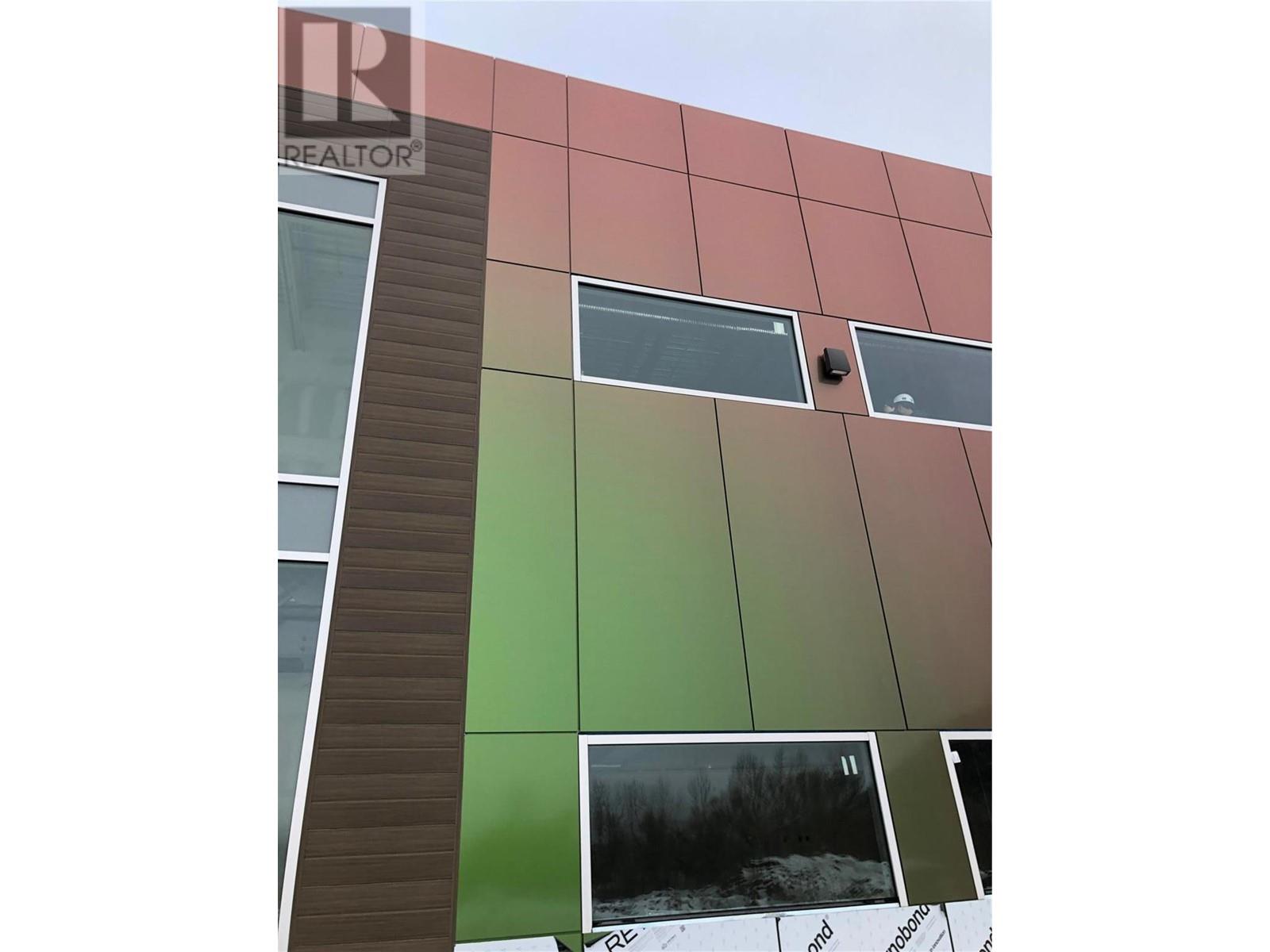 1837 Shuswap Avenue Property Photo 17