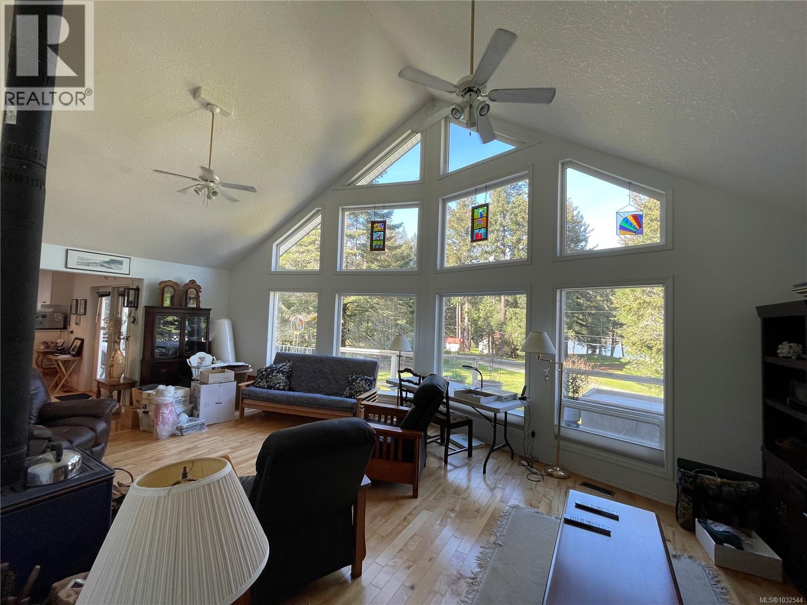 873 Driftwood Dr Property Photo 12