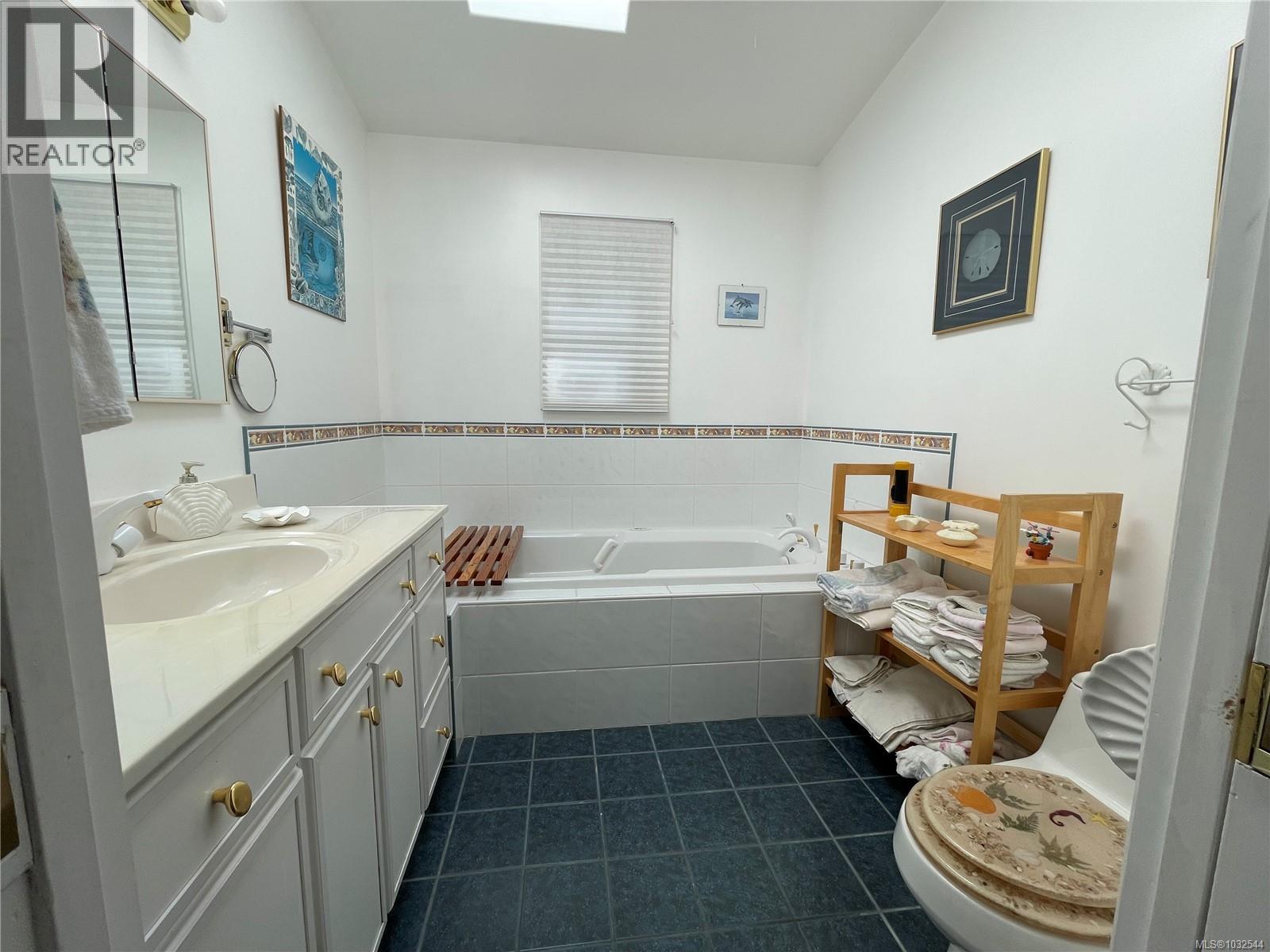 873 Driftwood Dr Property Photo 41