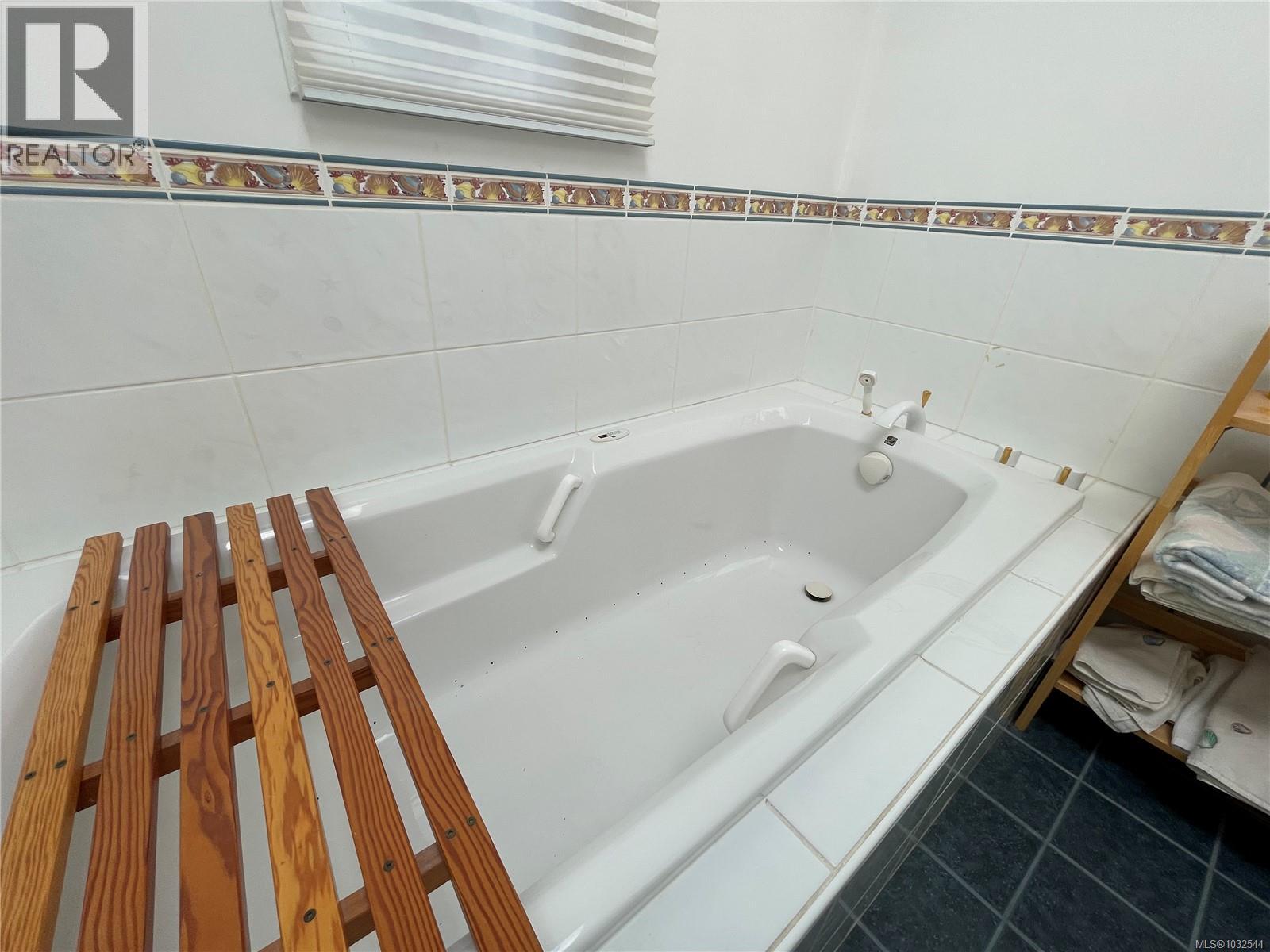 873 Driftwood Dr Property Photo 42