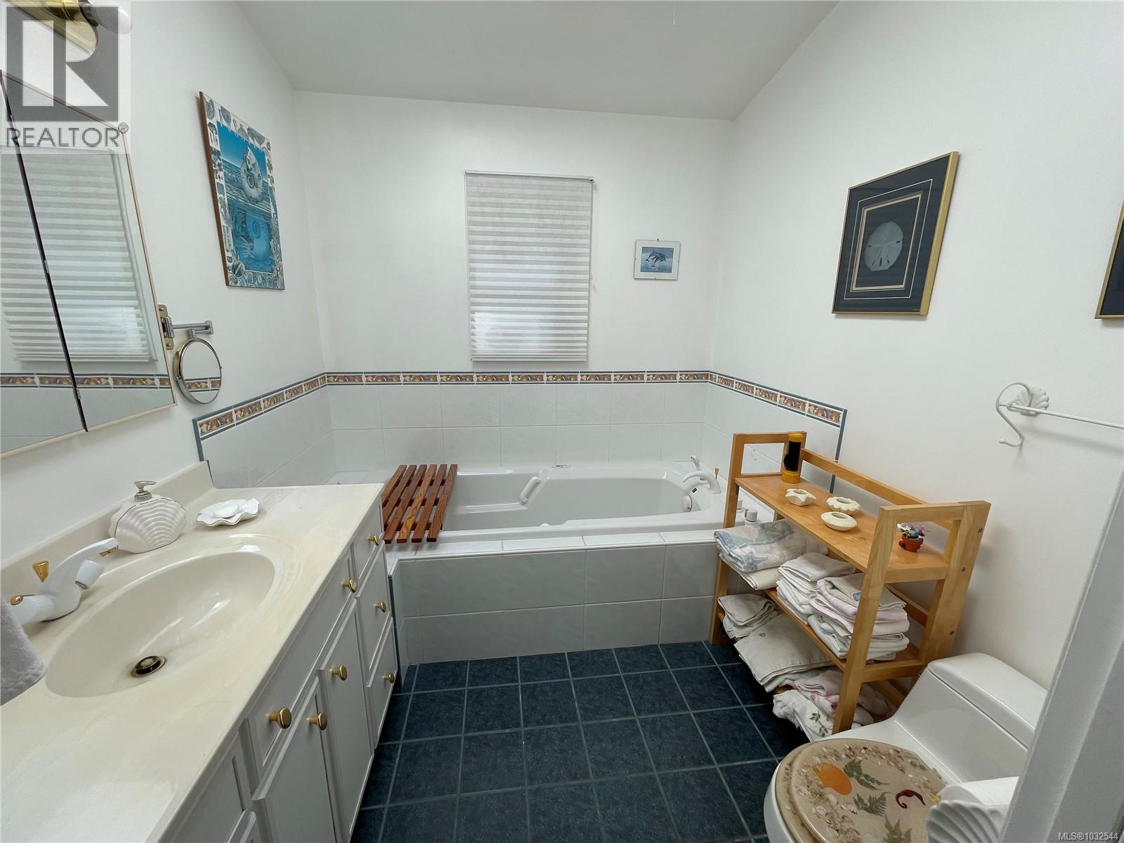 873 Driftwood Dr Property Photo 43