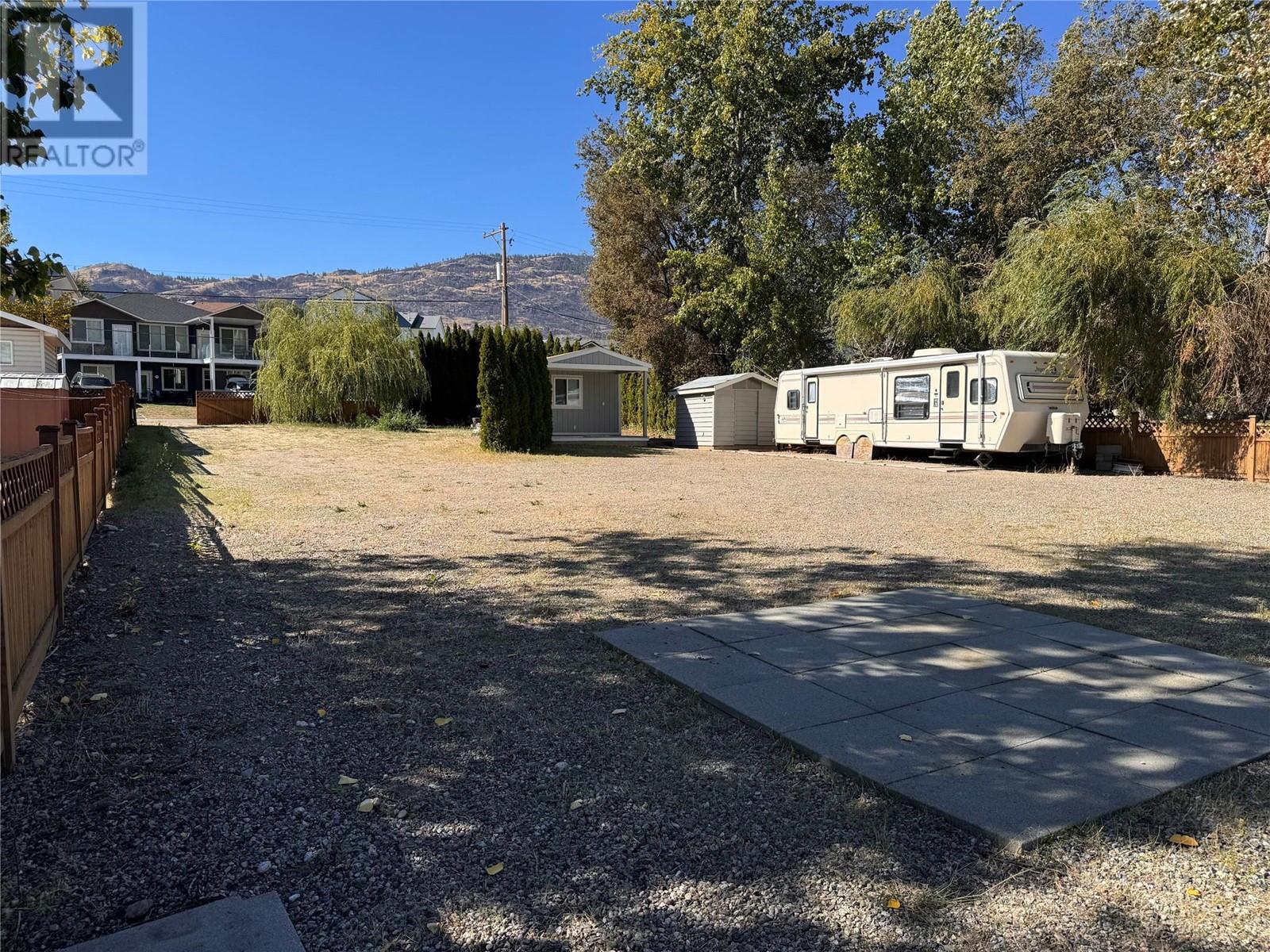 4025 Oleander Drive Property Photo 11