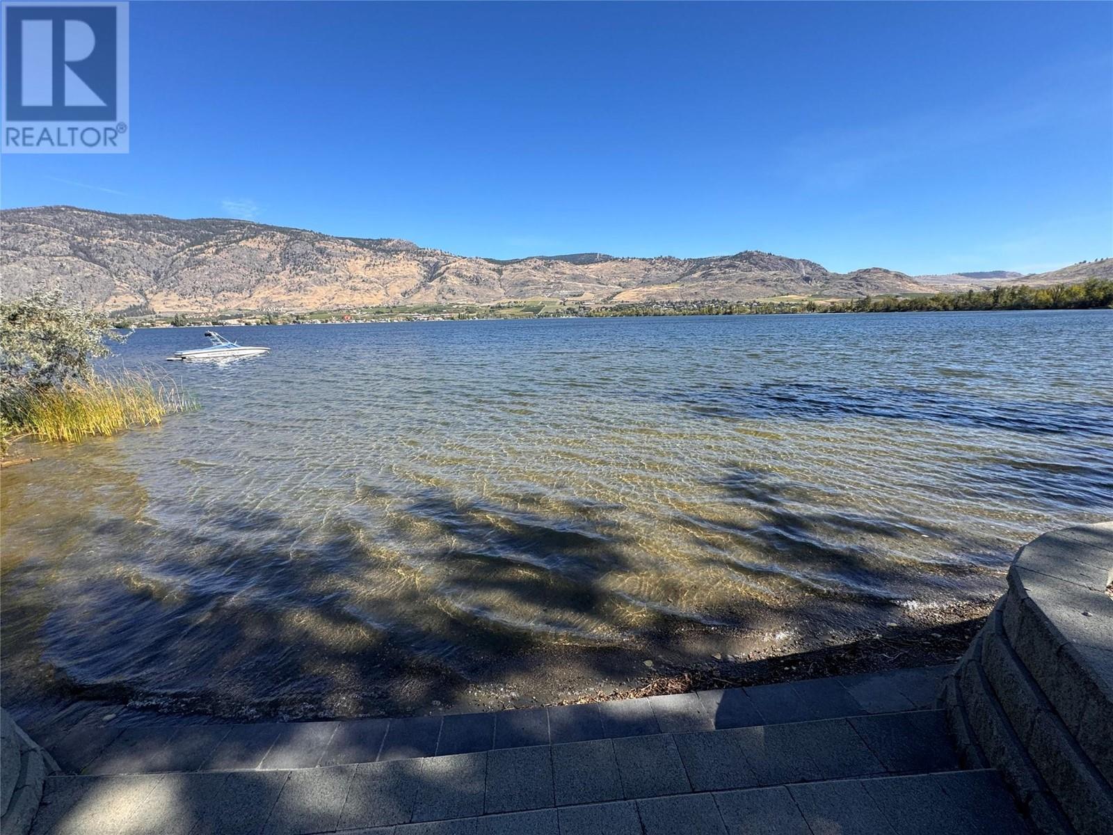 4025 Oleander Drive Property Photo 12