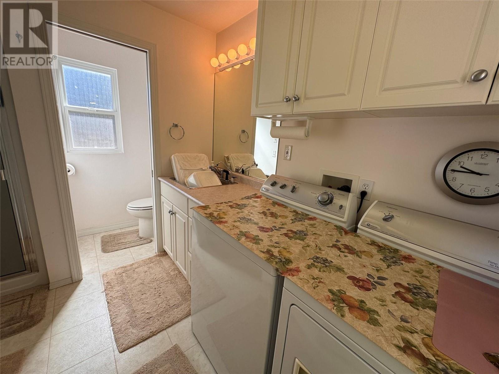 4025 Oleander Drive Property Photo 25