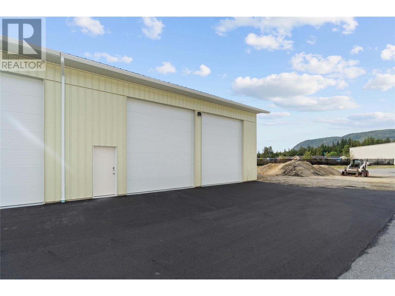 1721 Hillier Road E Unit# J1 And J2 Property Photo 2
