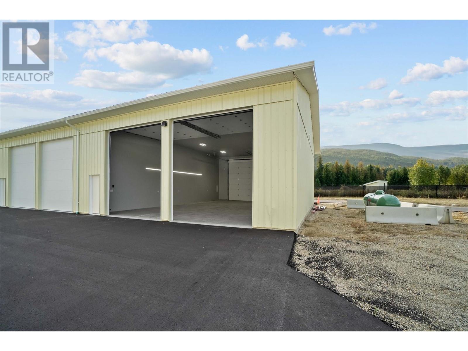 1721 Hillier Road E Unit# J1 And J2 Property Photo 5