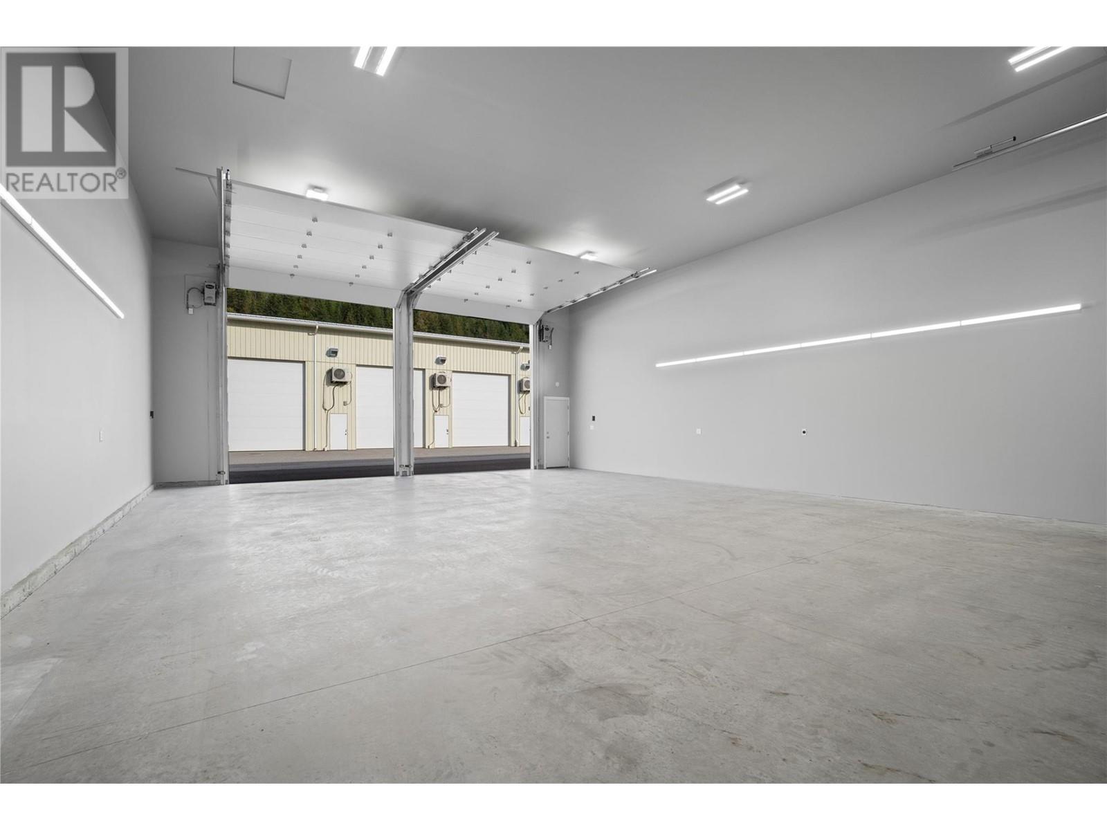 1721 Hillier Road E Unit# J1 And J2 Property Photo 10