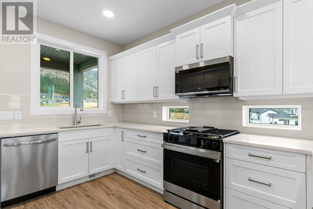 2542 Pinnacle Ridge Drive Property Photo 3