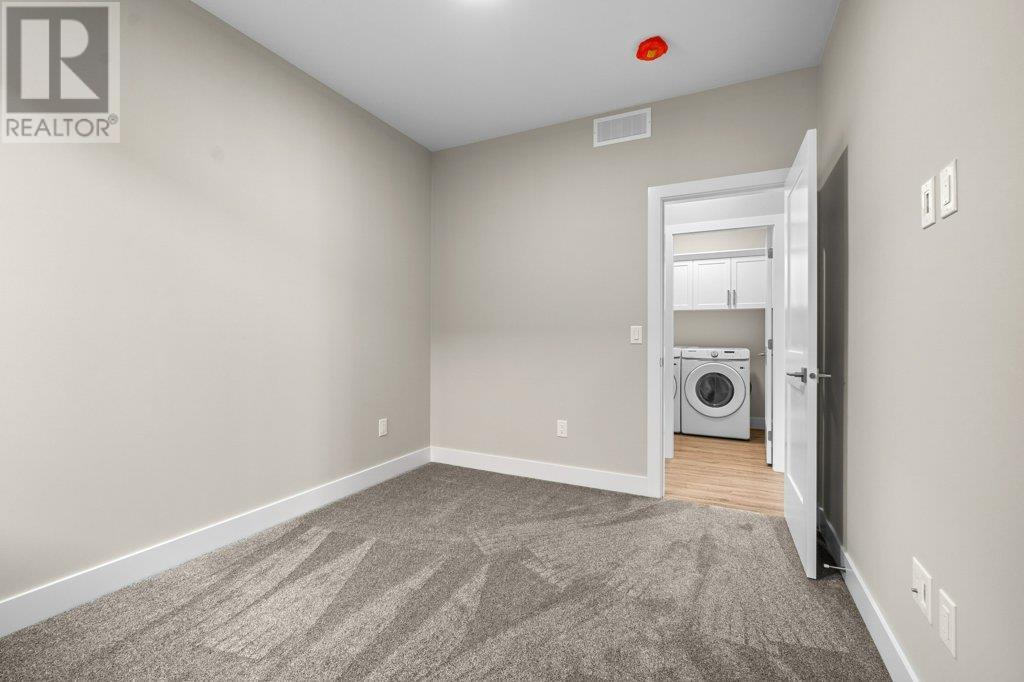 2542 Pinnacle Ridge Drive Property Photo 17