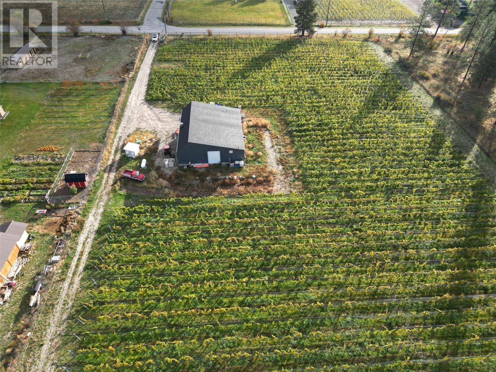 4112 Mclean Creek Road Property Photo 23