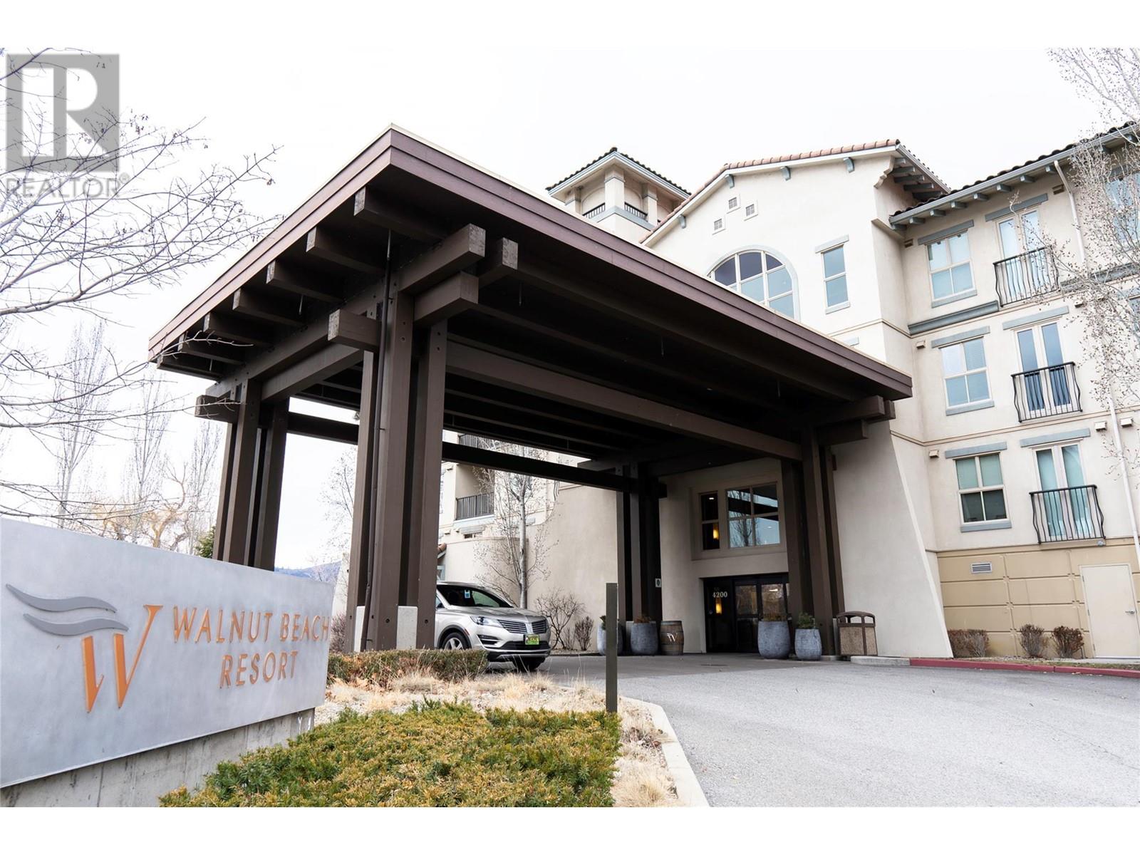 4200 Lakeshore Drive Unit# 212 Lot# 40 Property Photo 1